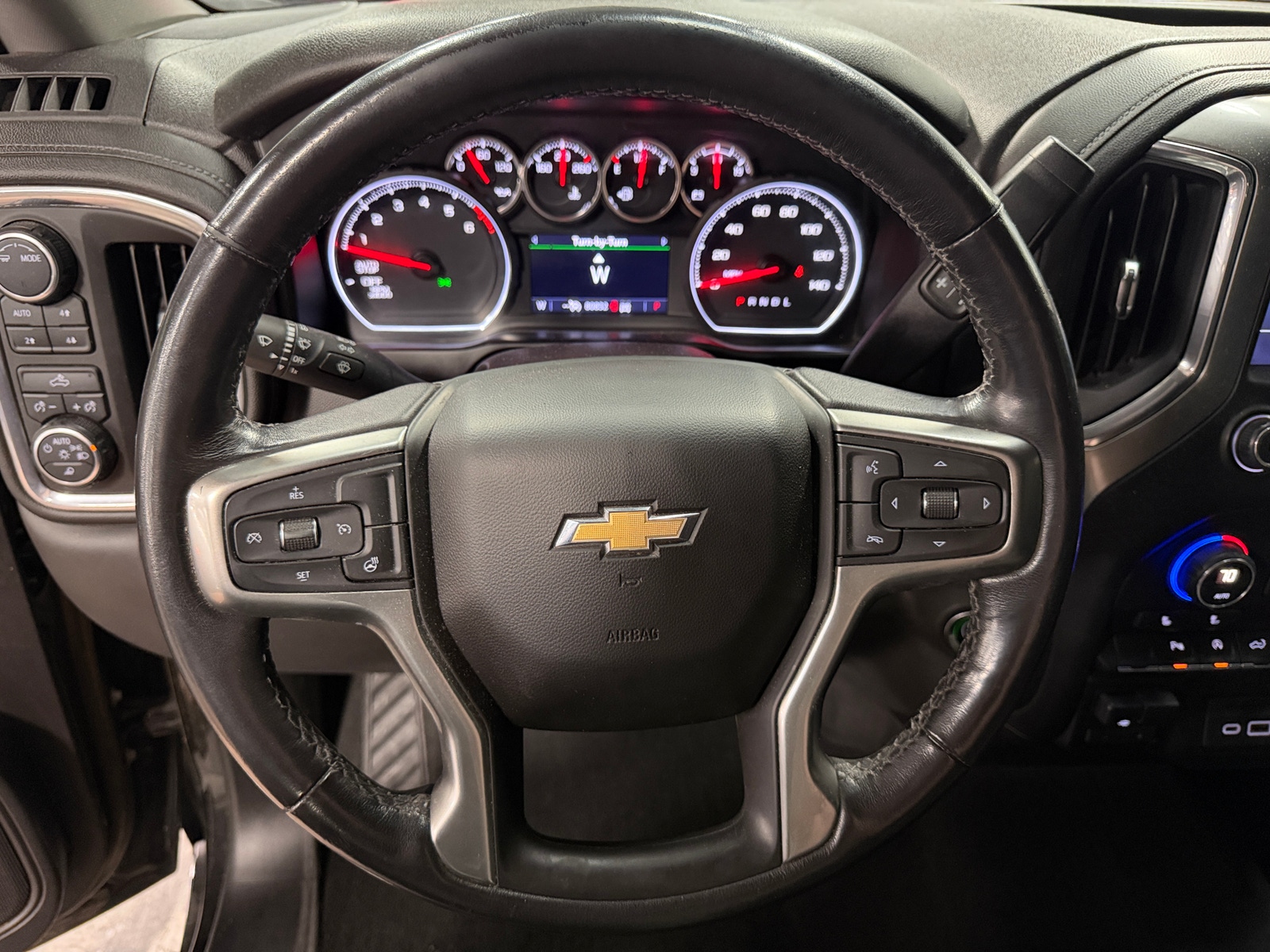 Thumbnail: 2021 Chevrolet Silverado 1500 - 5