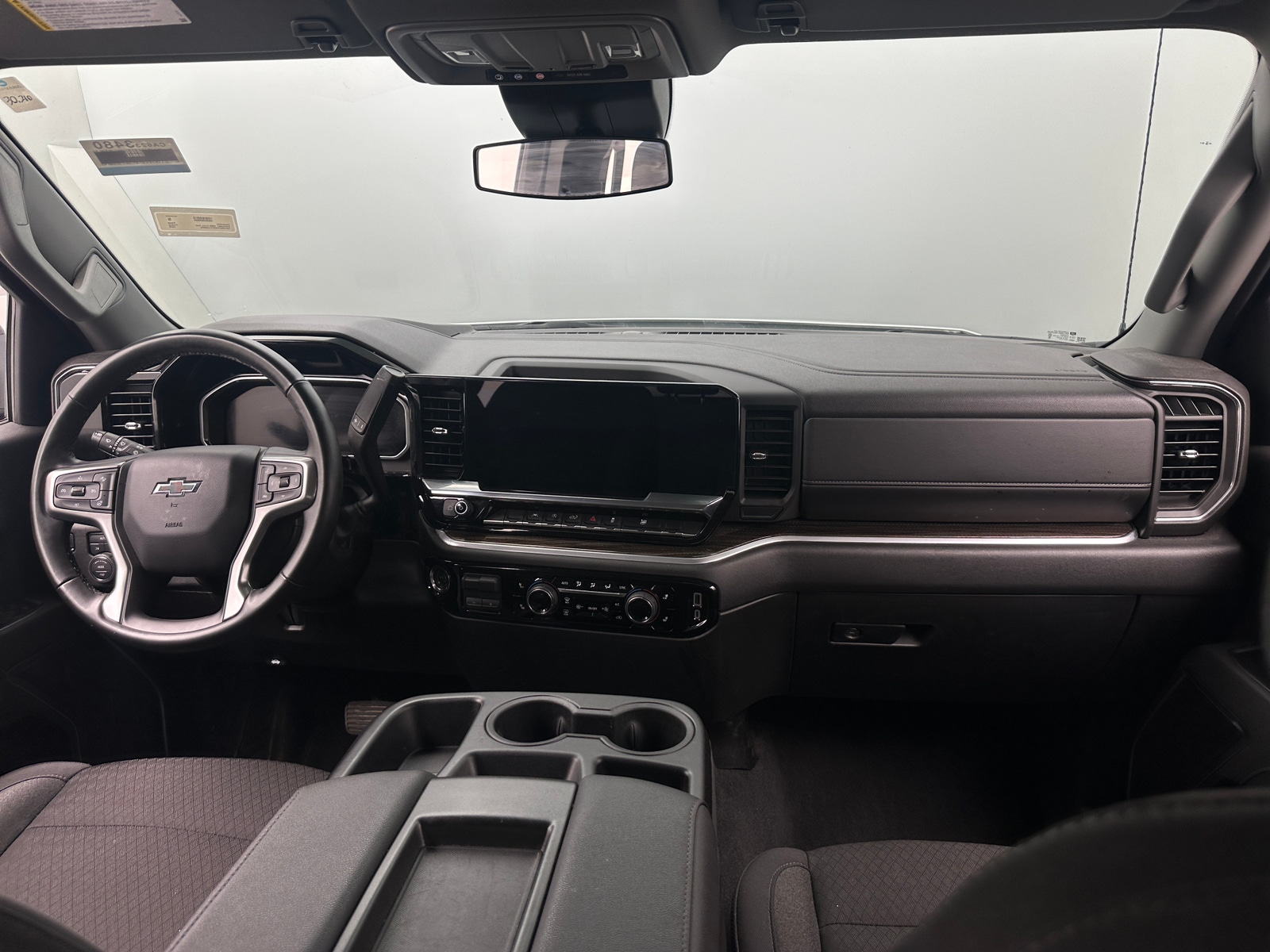 Thumbnail: 2026 Chevrolet Silverado 1500 - 3