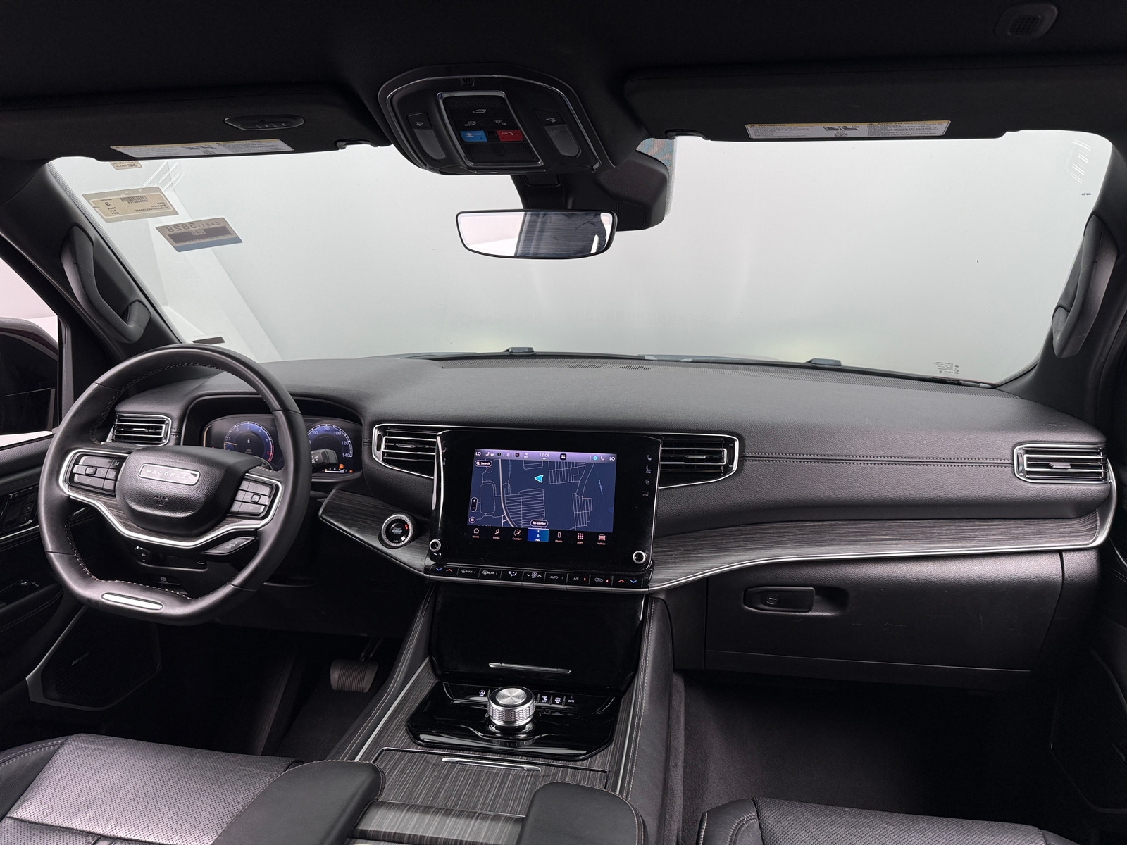Thumbnail: 2024 Jeep Wagoneer - 2