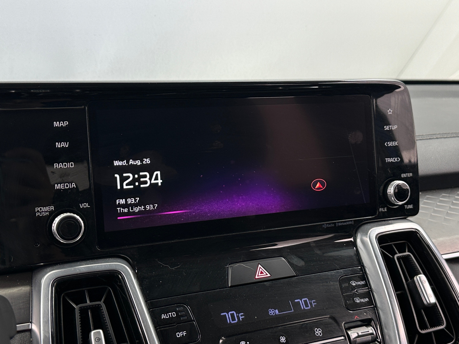 Thumbnail: 2023 Kia Sorento - 3