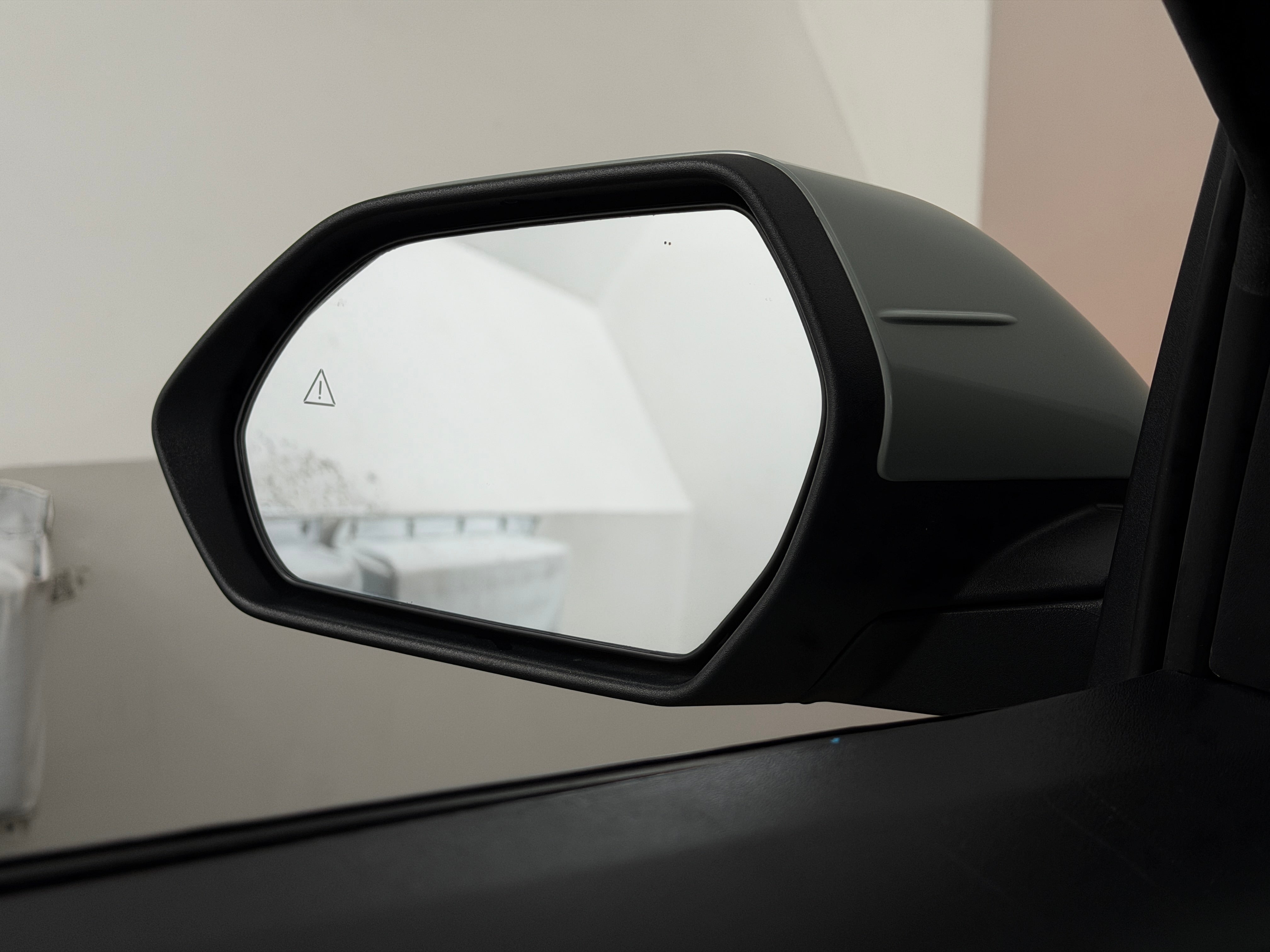 2025 Kia K4 LXS - Photo 11