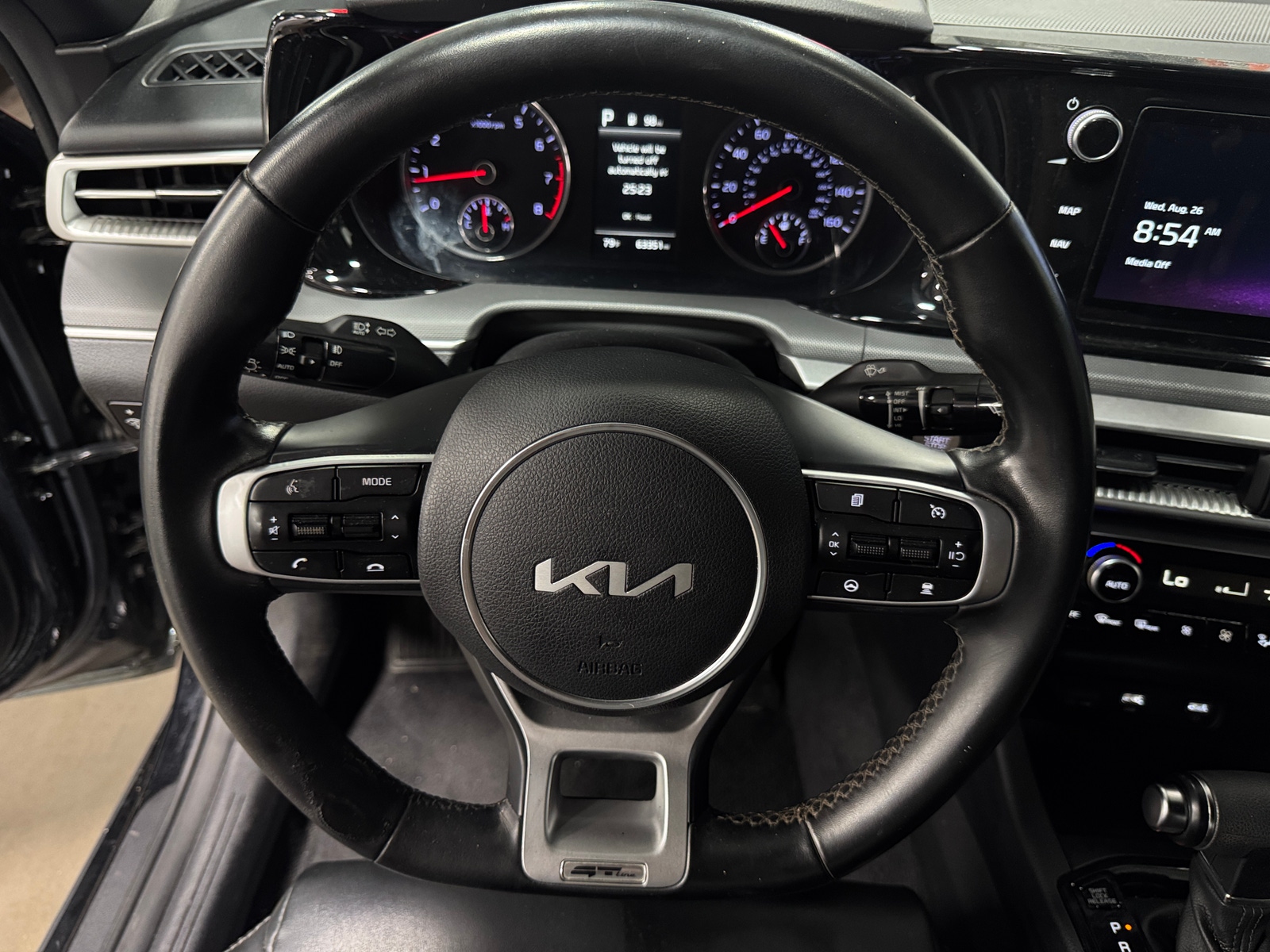 Thumbnail: 2023 Kia K5 - 4