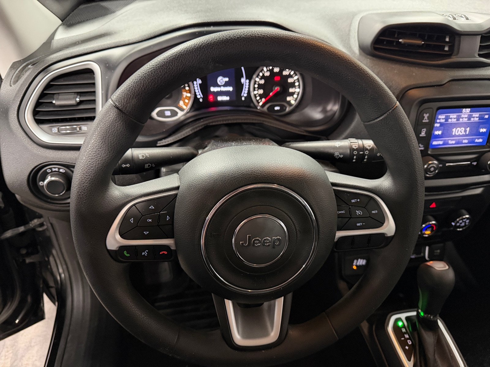 Thumbnail: 2019 Jeep Renegade - 5