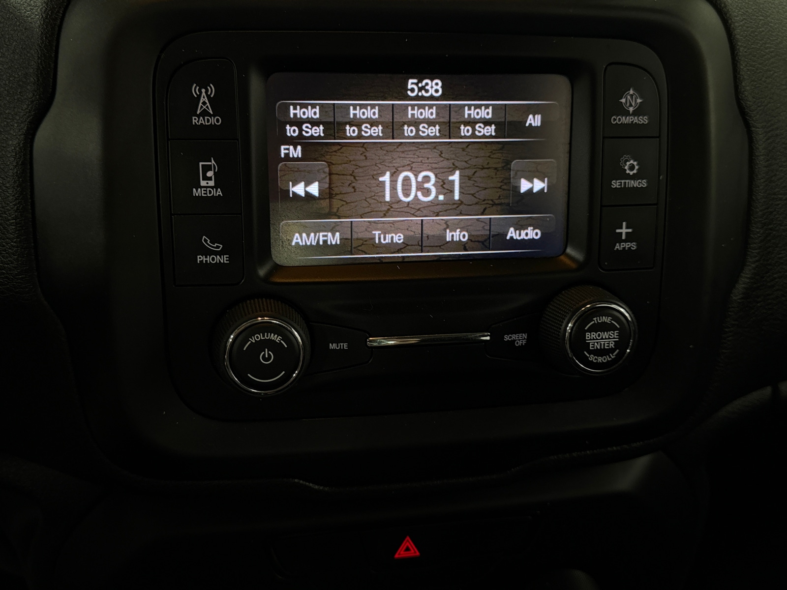 Thumbnail: 2019 Jeep Renegade - 4