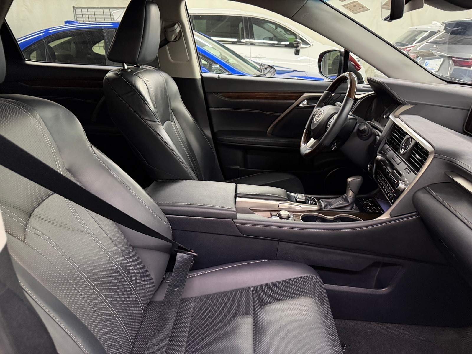 Thumbnail: 2019 Lexus RX - 2