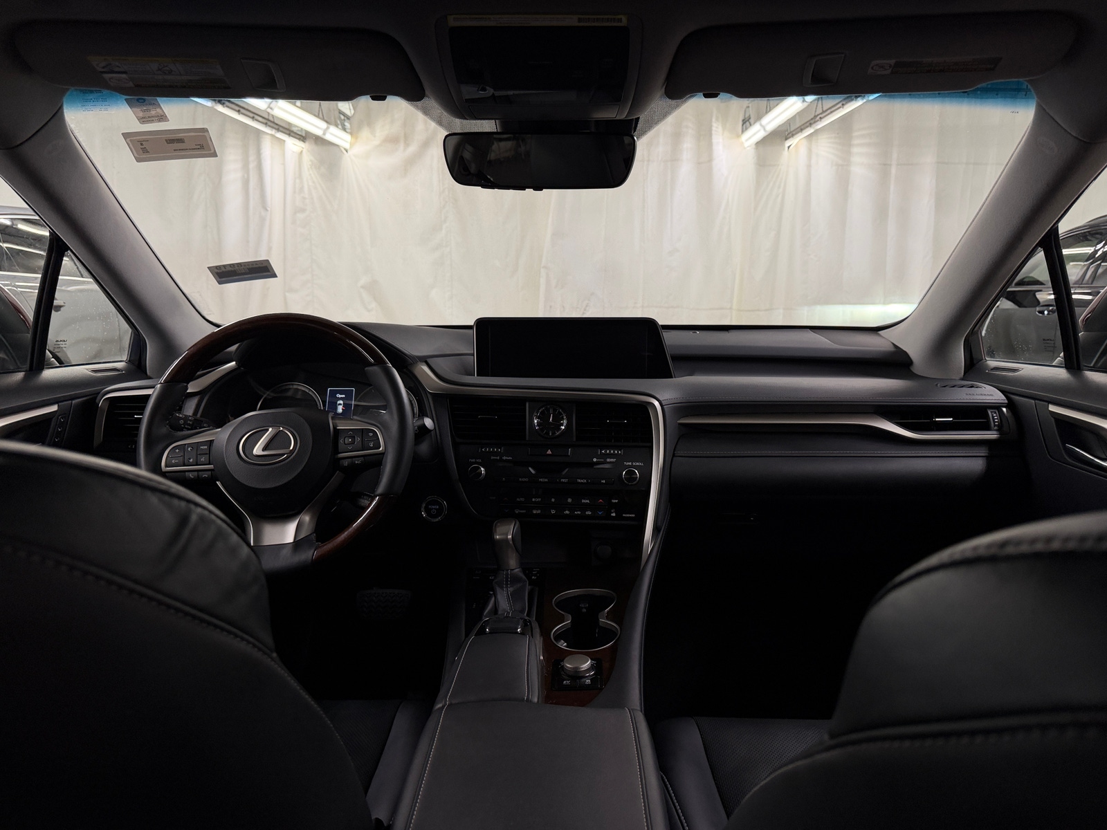 Thumbnail: 2019 Lexus RX - 3