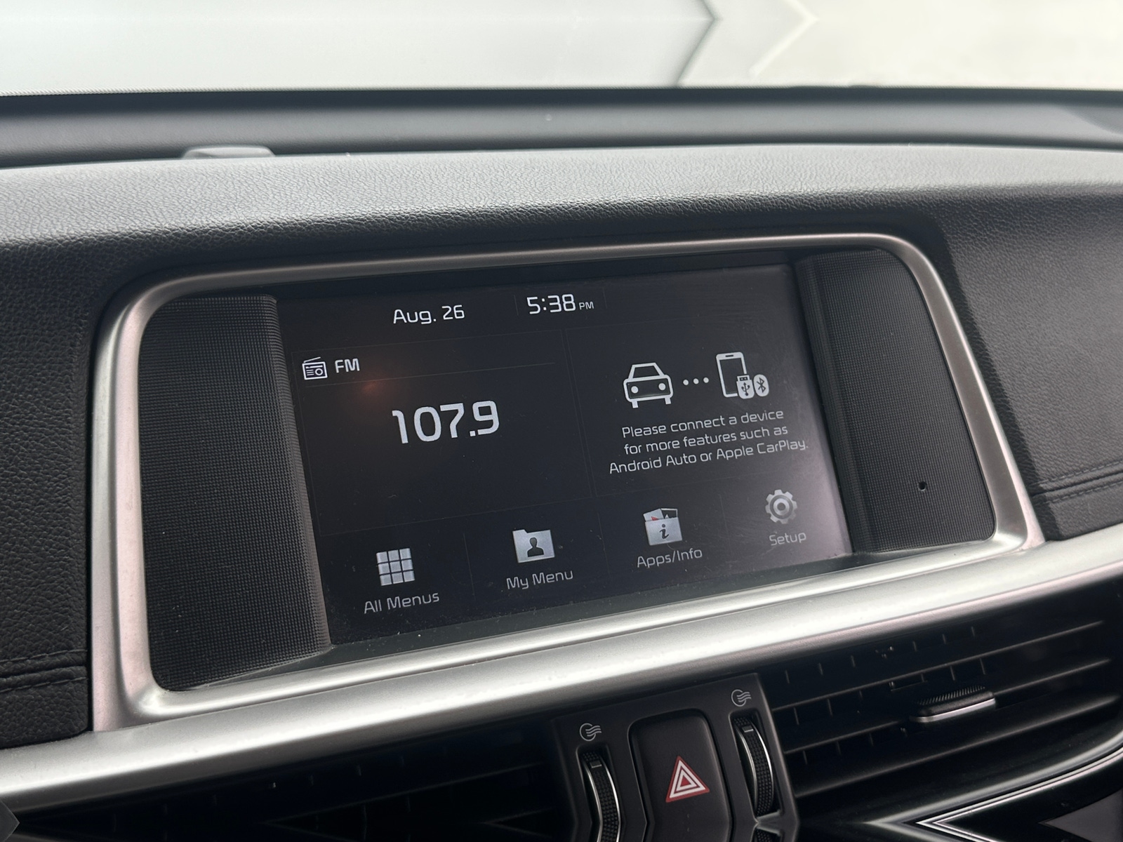 Thumbnail: 2019 Kia Optima - 4