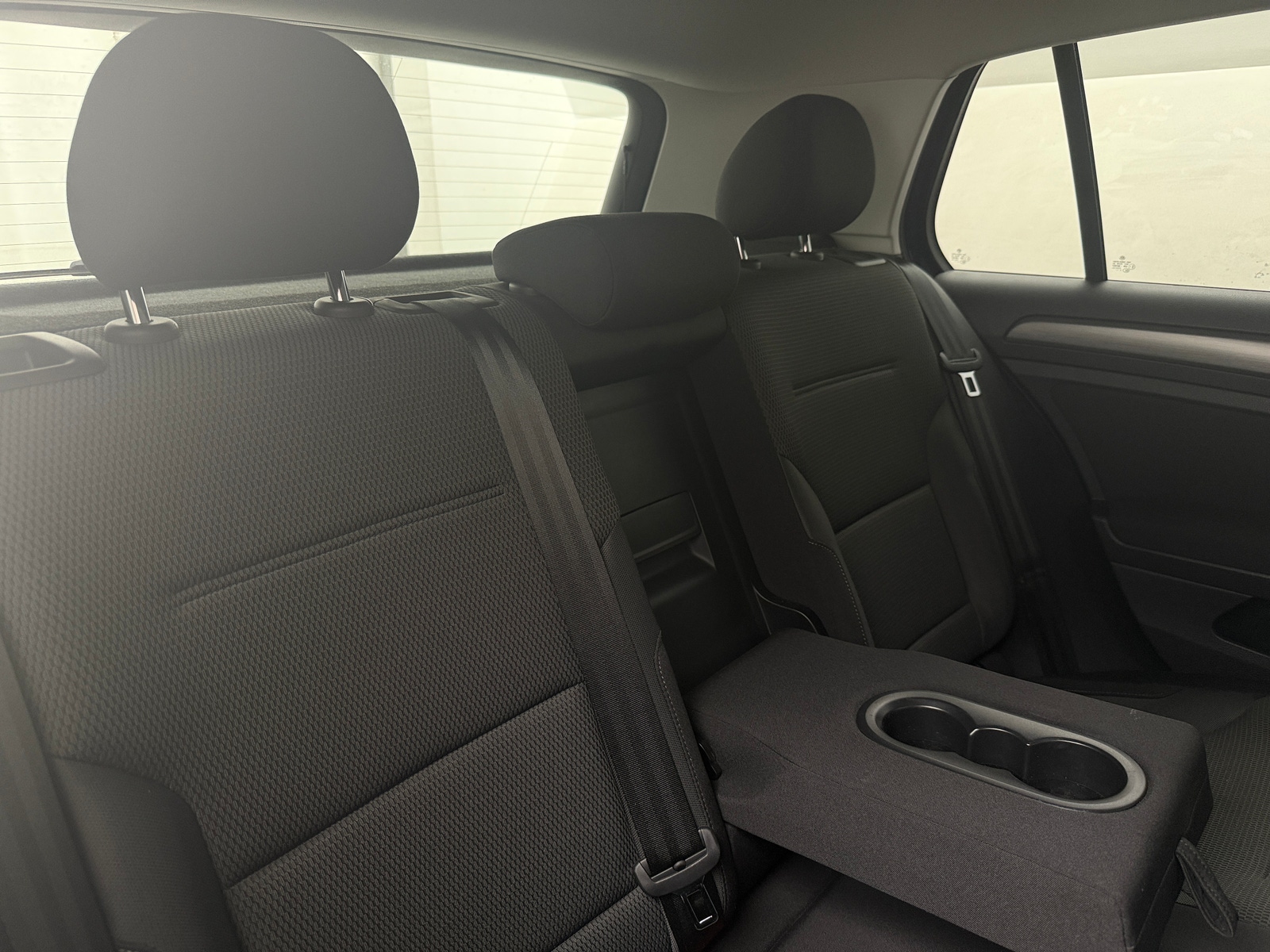 Thumbnail: 2019 Volkswagen e-Golf - 6