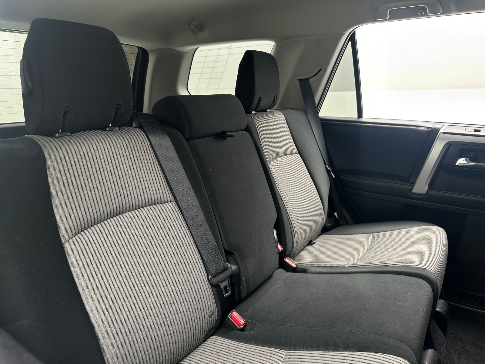 Thumbnail: 2015 Toyota 4Runner - 6