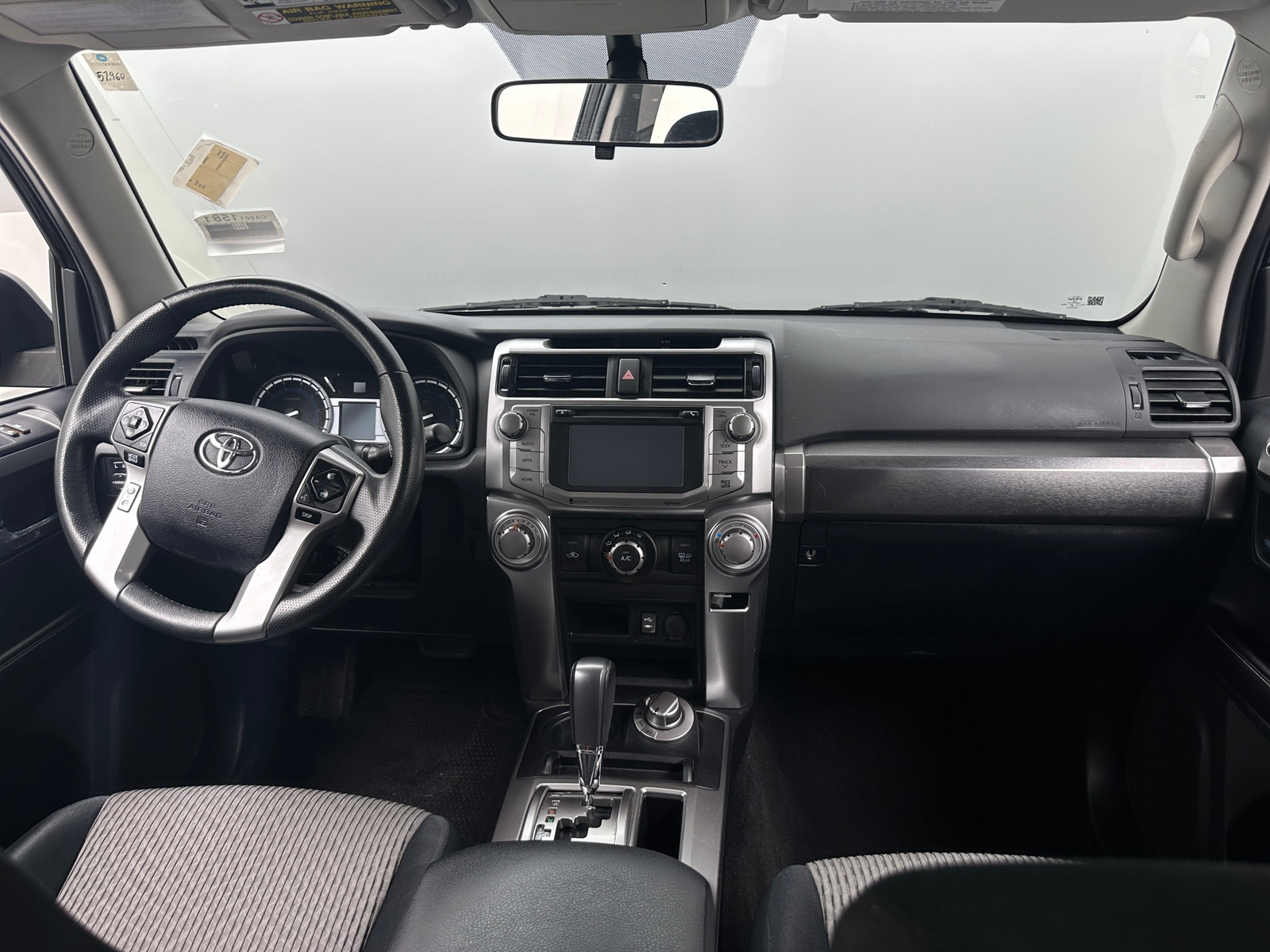 Thumbnail: 2015 Toyota 4Runner - 3