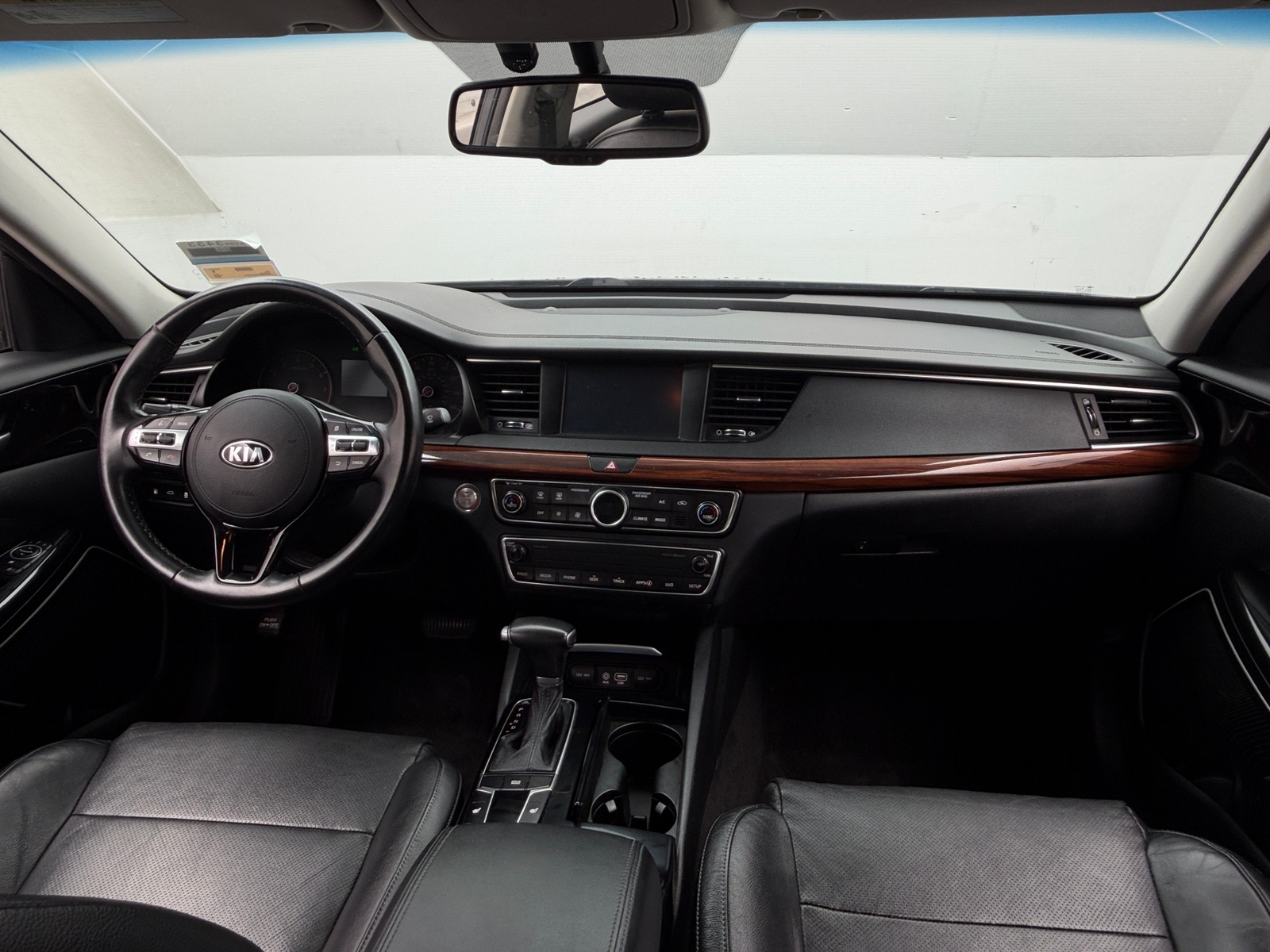 Thumbnail: 2018 Kia Cadenza - 2