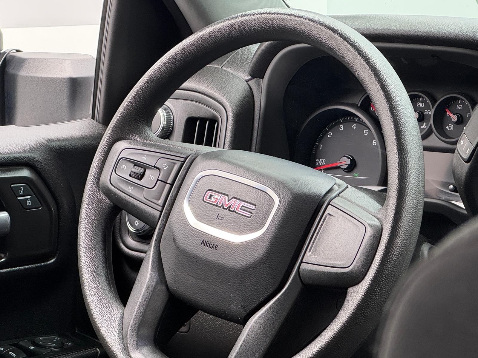 Thumbnail: 2024 GMC Sierra 1500 - 5