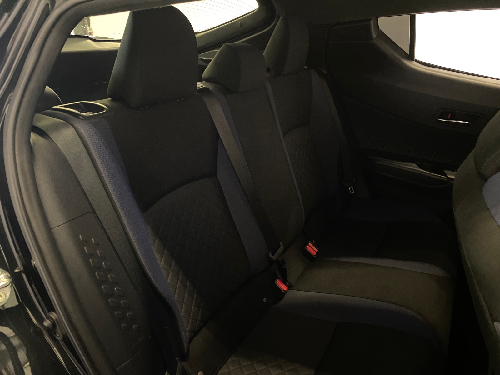Thumbnail: 2020 Toyota C-HR - 6