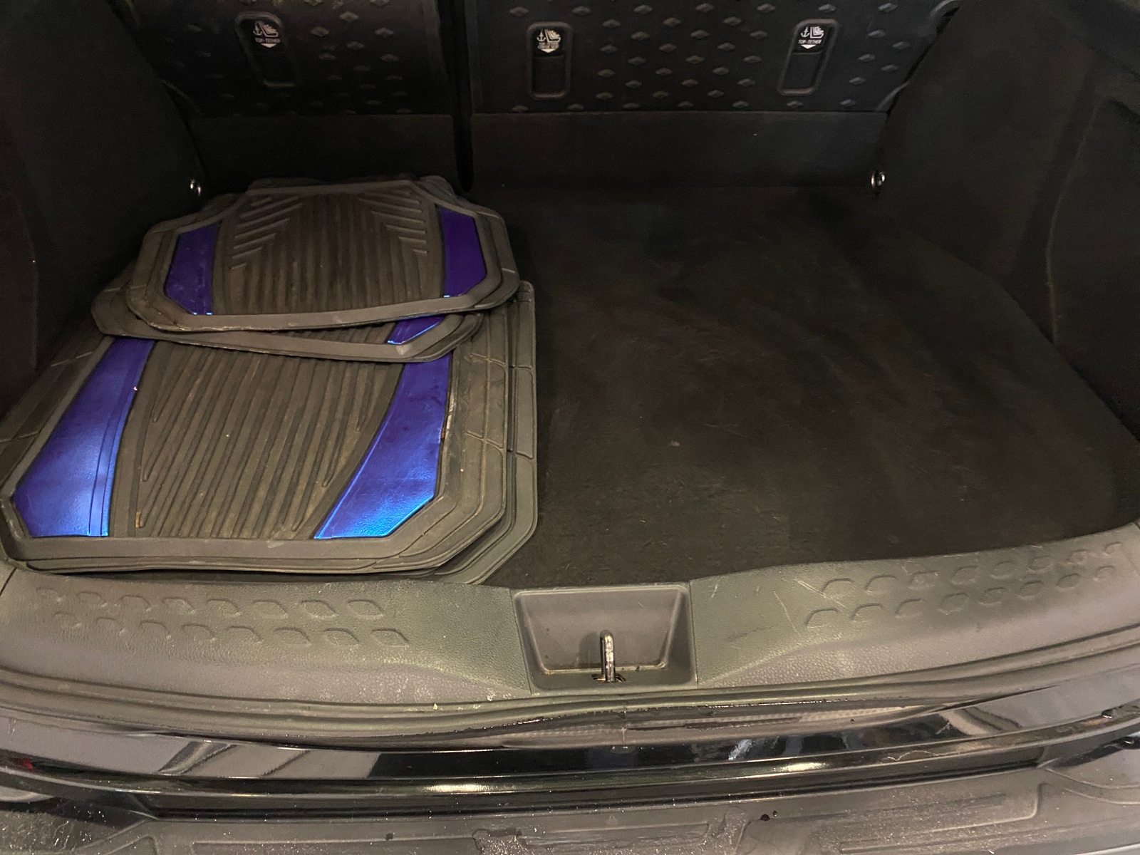 Thumbnail: 2020 Toyota C-HR - 7