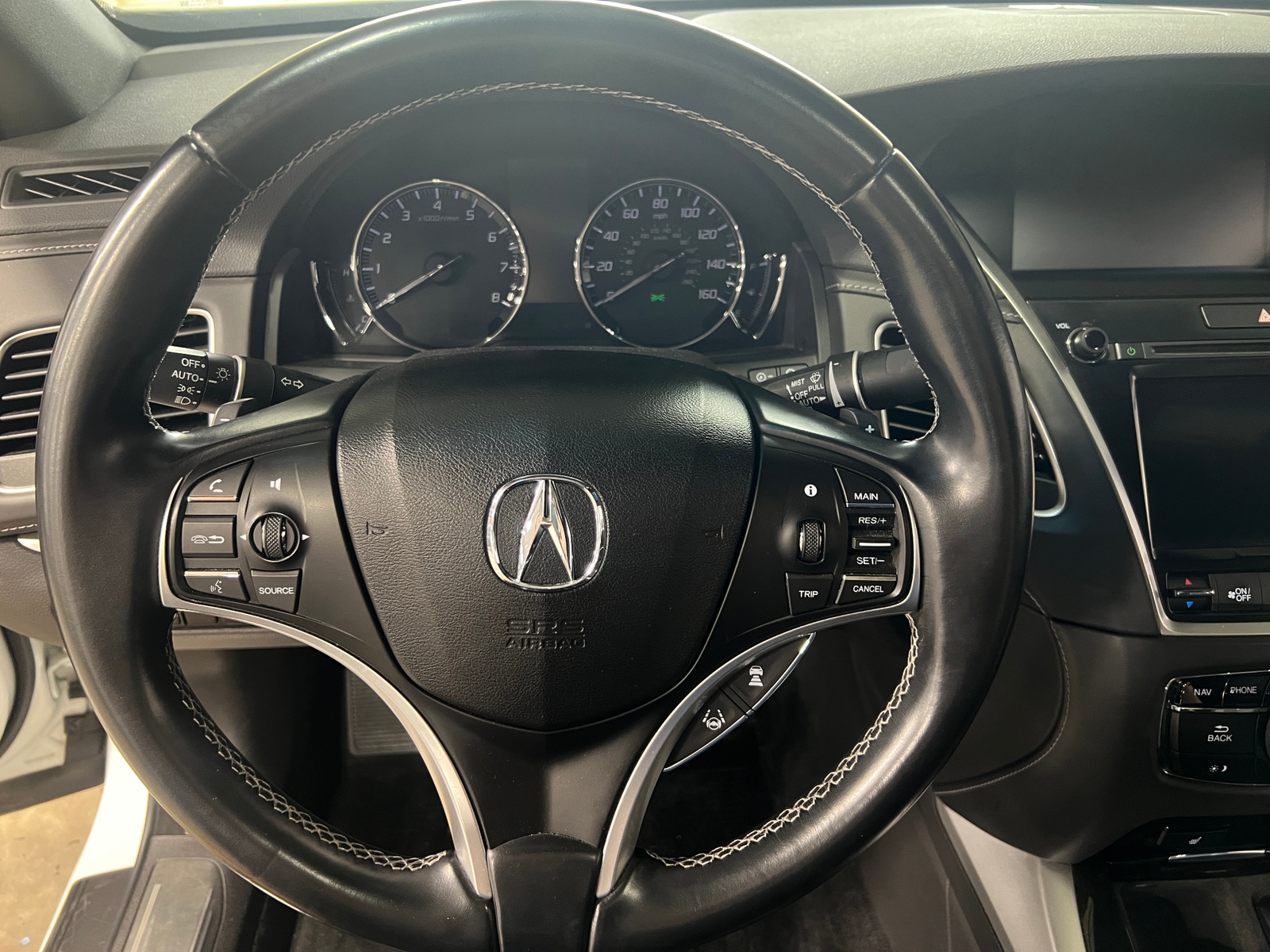 Thumbnail: 2018 Acura RLX - 4