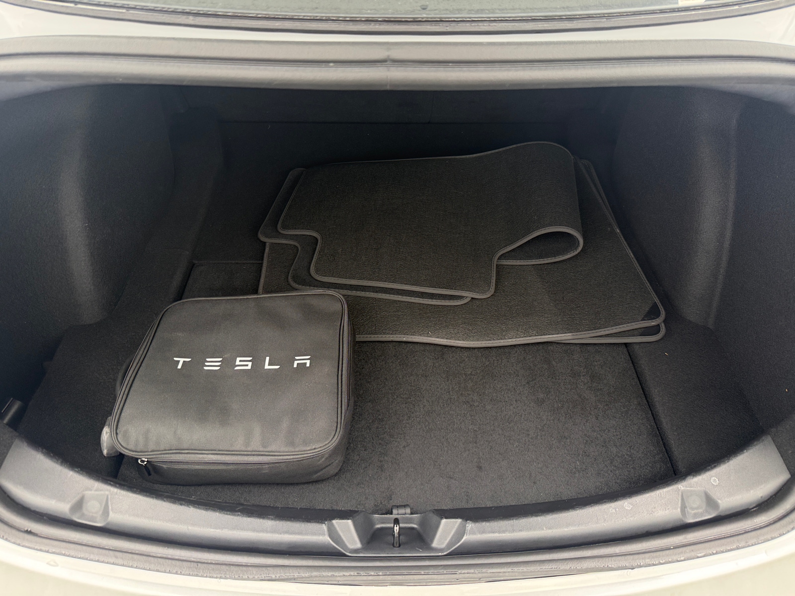 Thumbnail: 2022 Tesla Model 3 - 6