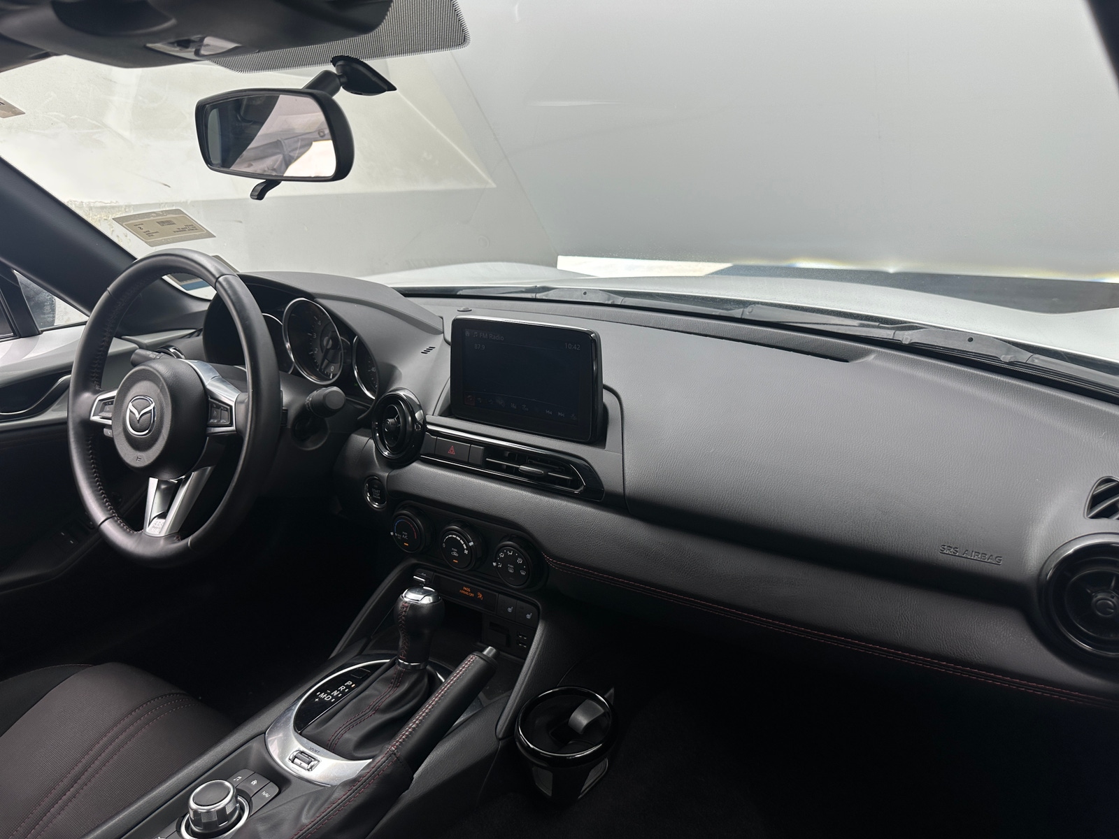 Thumbnail: 2019 Mazda MX-5 Miata - 3
