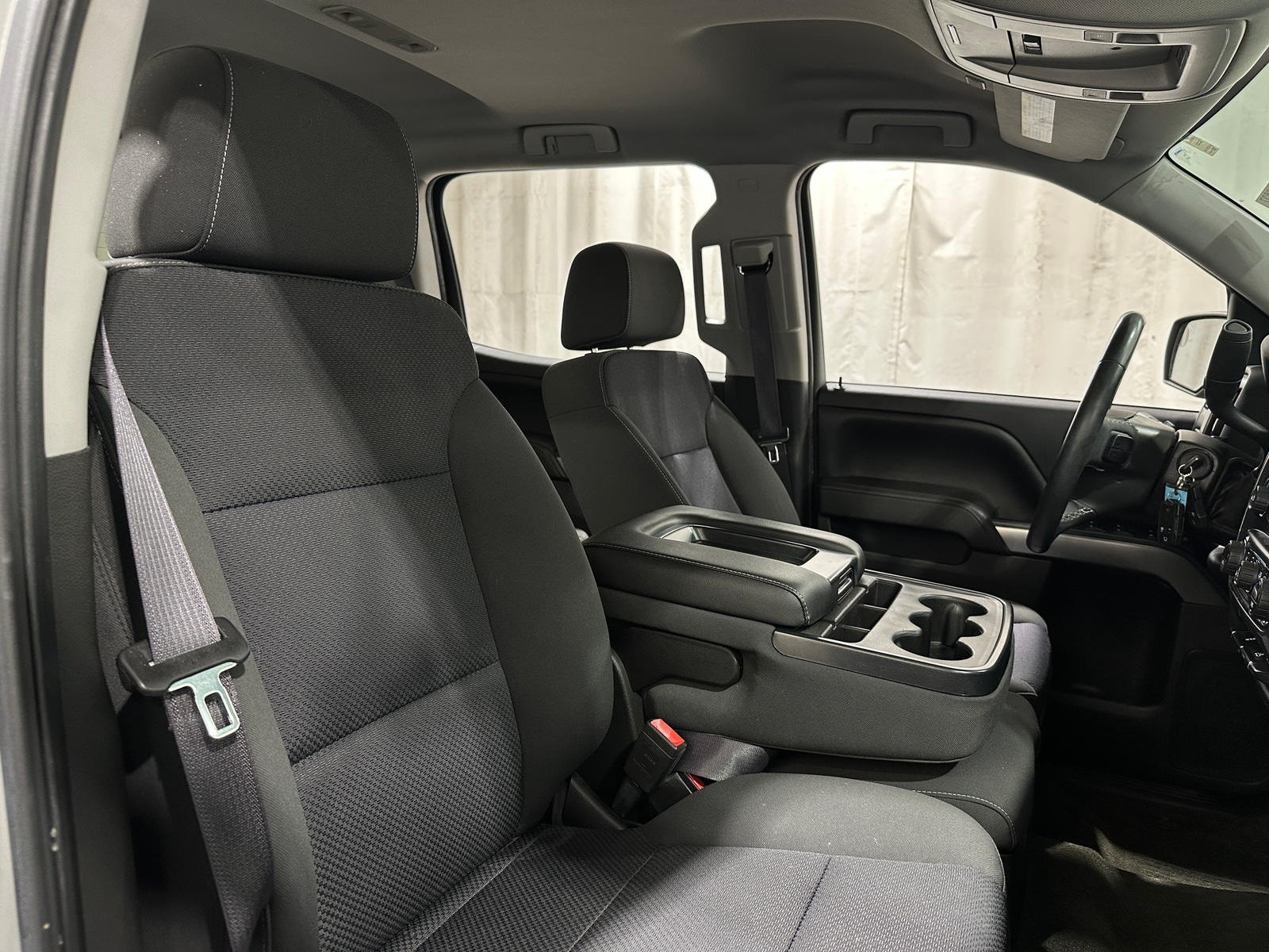 Thumbnail: 2017 Chevrolet Silverado 1500 - 2