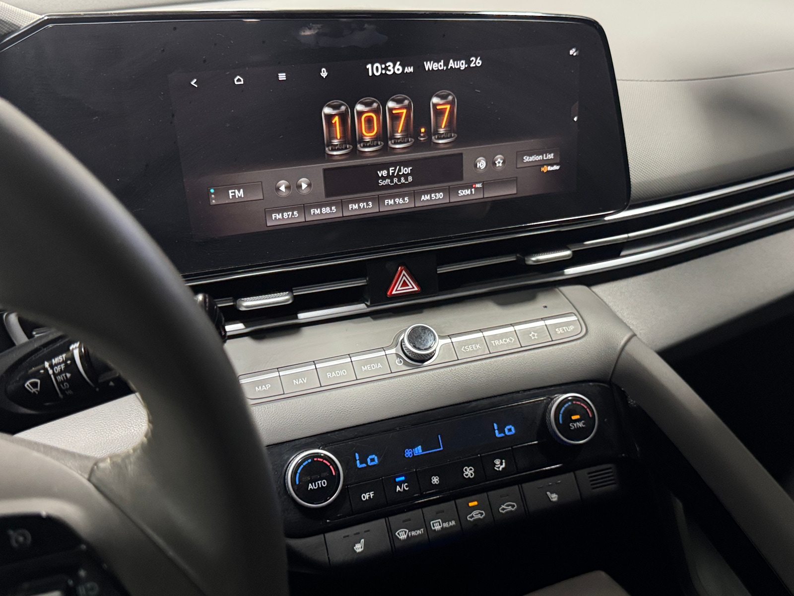 Thumbnail: 2023 Hyundai Elantra - 4