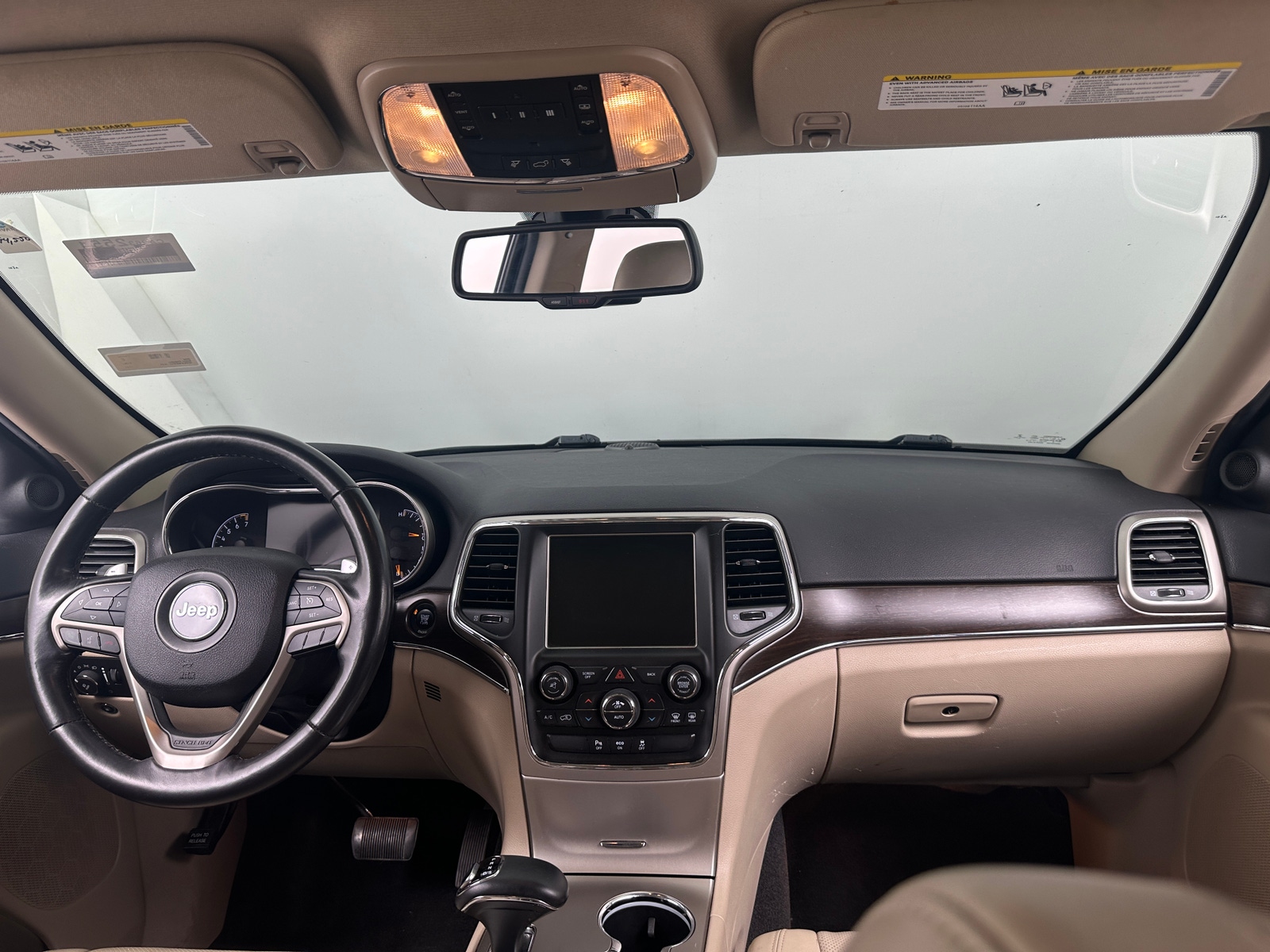 Thumbnail: 2015 Jeep Grand Cherokee - 2