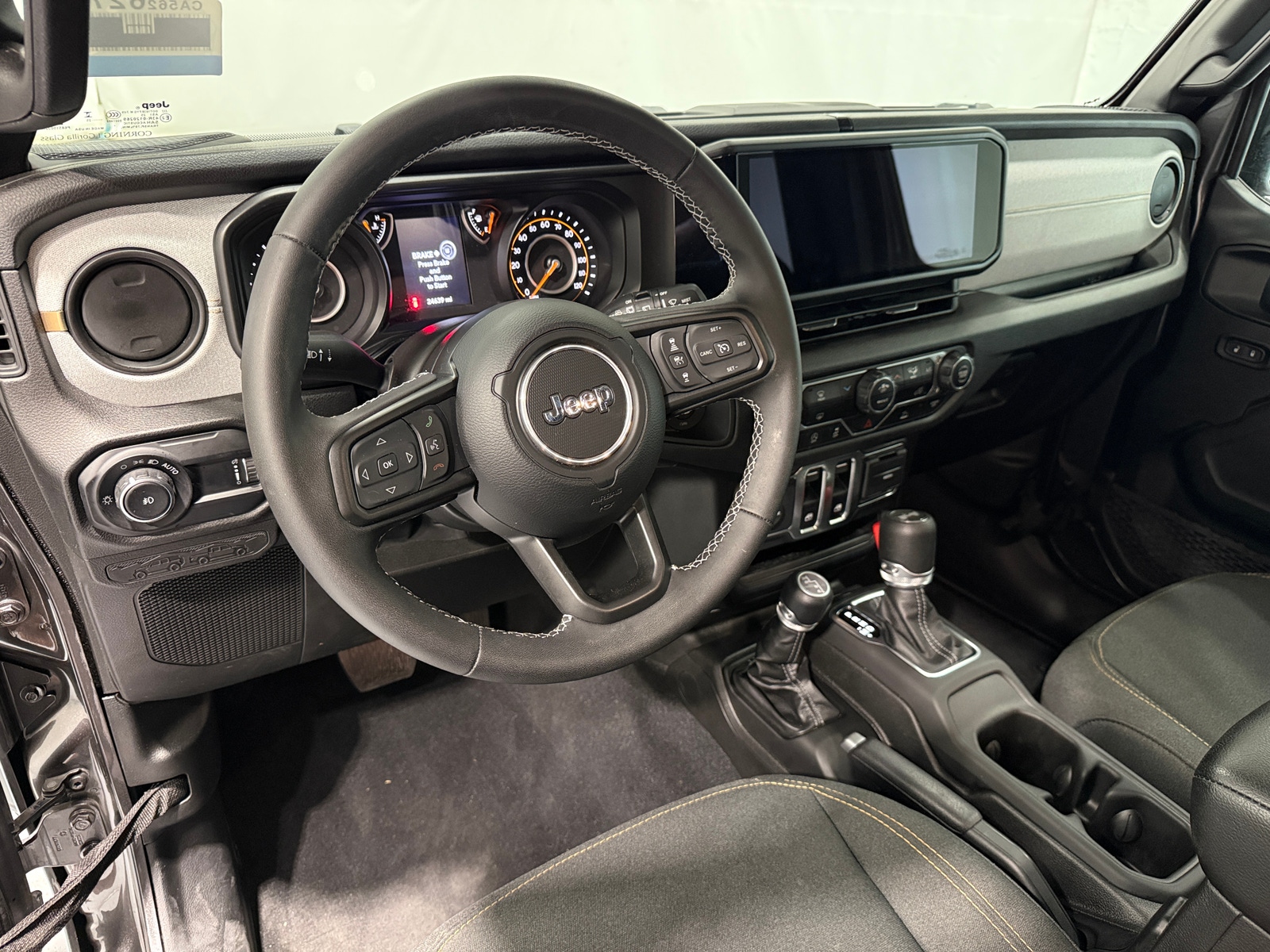 Thumbnail: 2025 Jeep Wrangler - 3