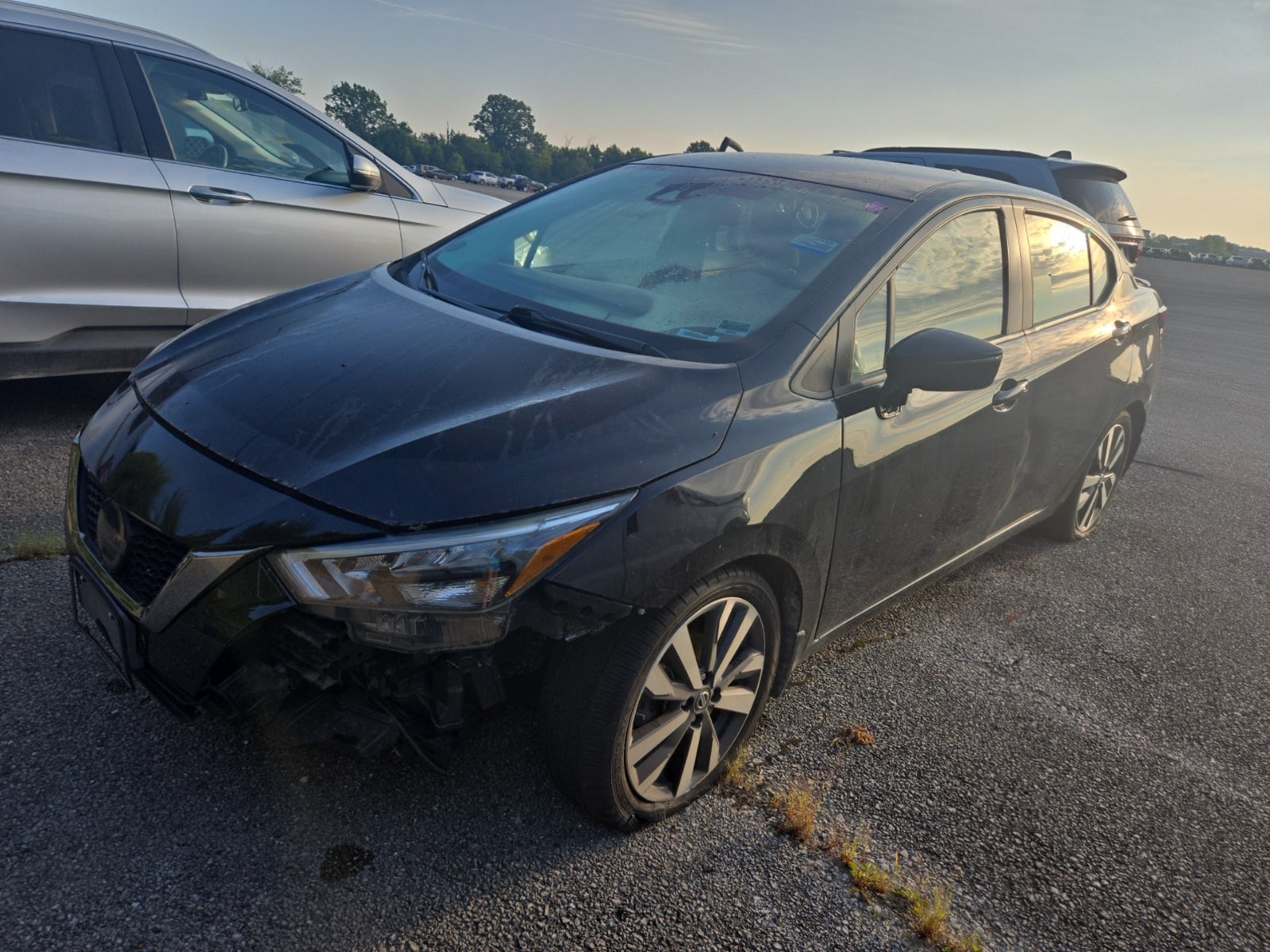 2021 Nissan Versa SR