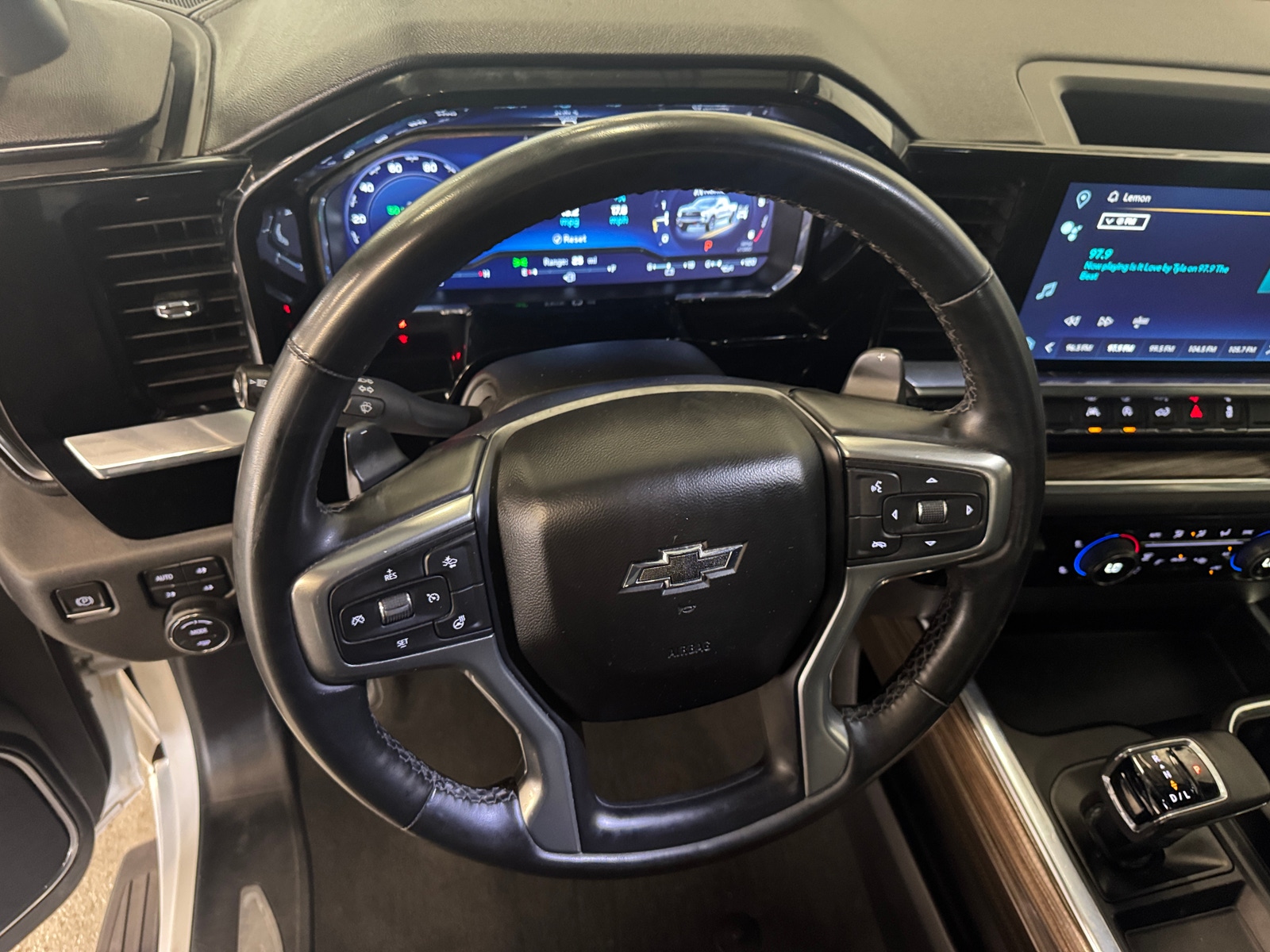 Thumbnail: 2023 Chevrolet Silverado 1500 - 5