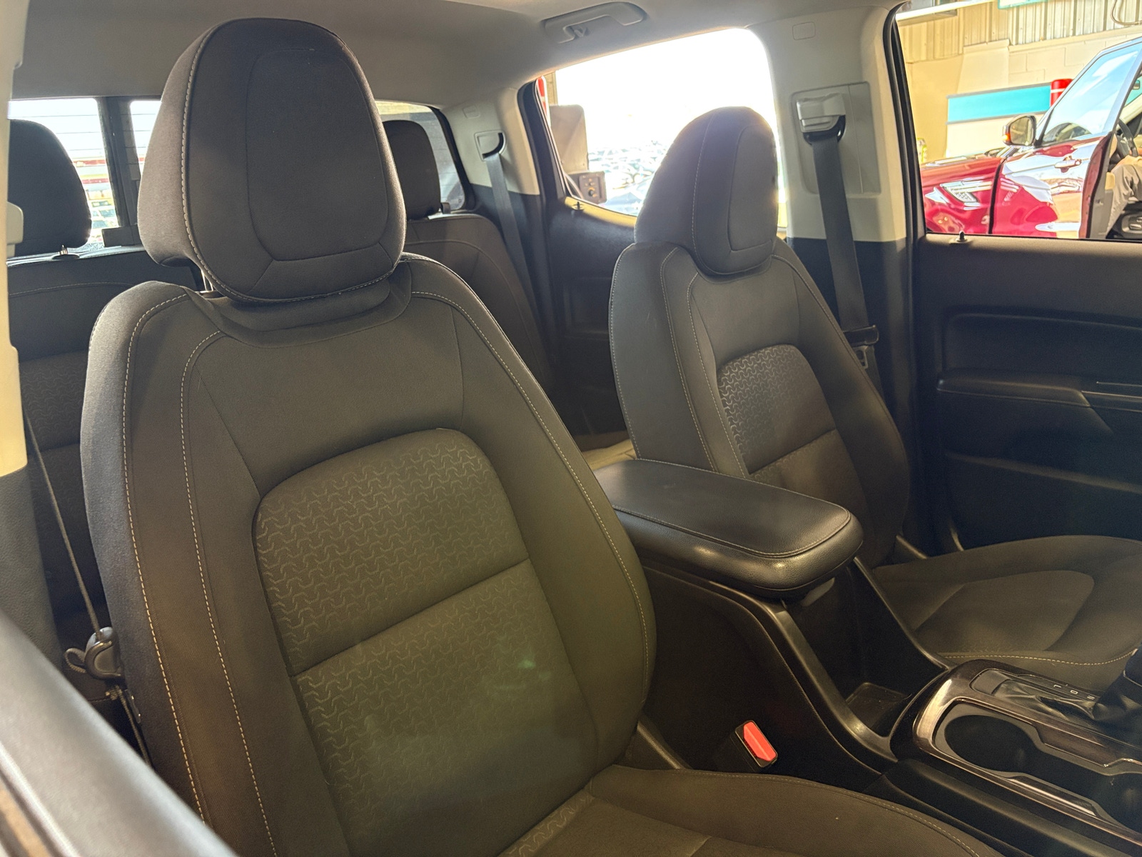Thumbnail: 2017 GMC Canyon - 2