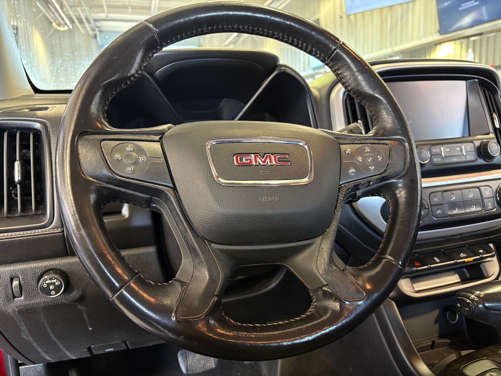 Thumbnail: 2017 GMC Canyon - 5