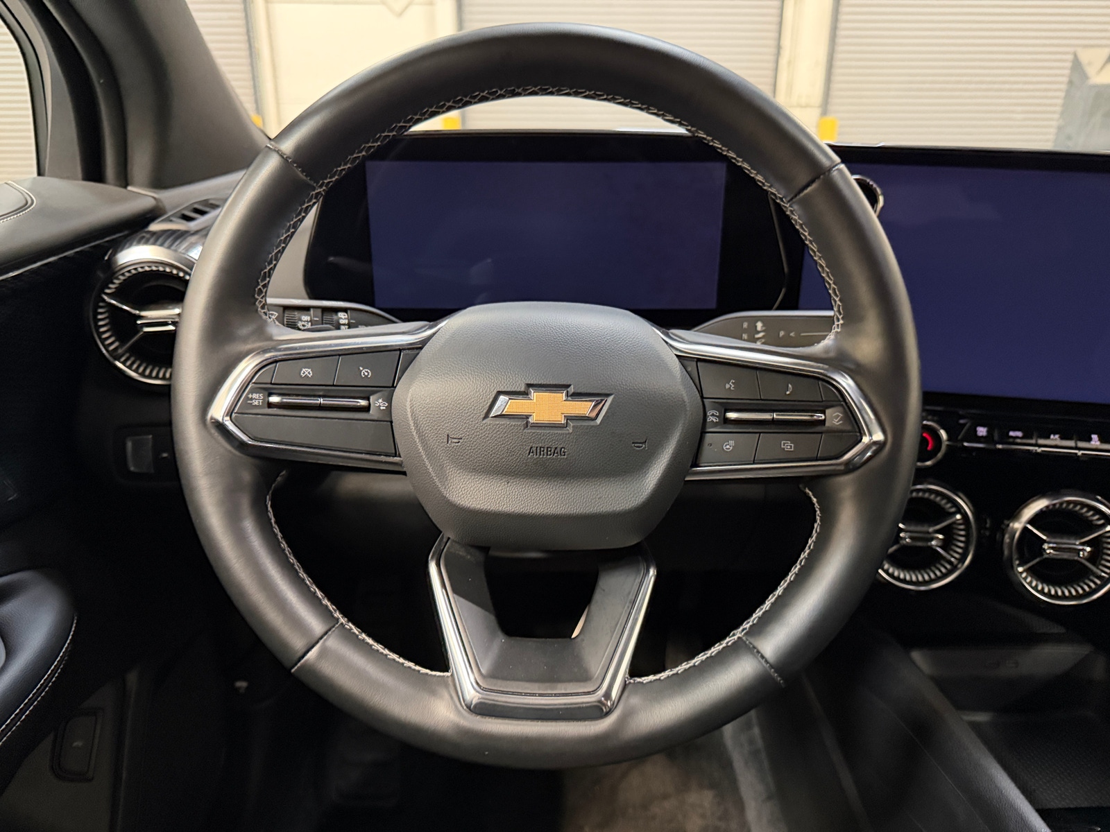 Thumbnail: 2024 Chevrolet Blazer EV - 4