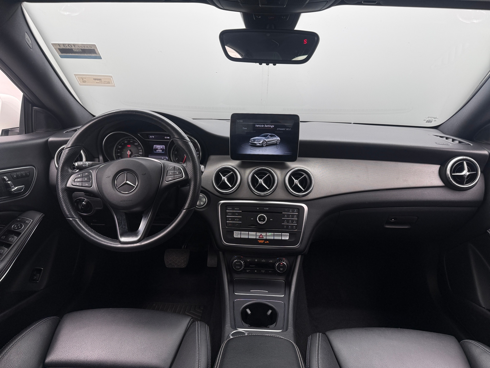 Thumbnail: 2019 Mercedes-Benz CLA - 2