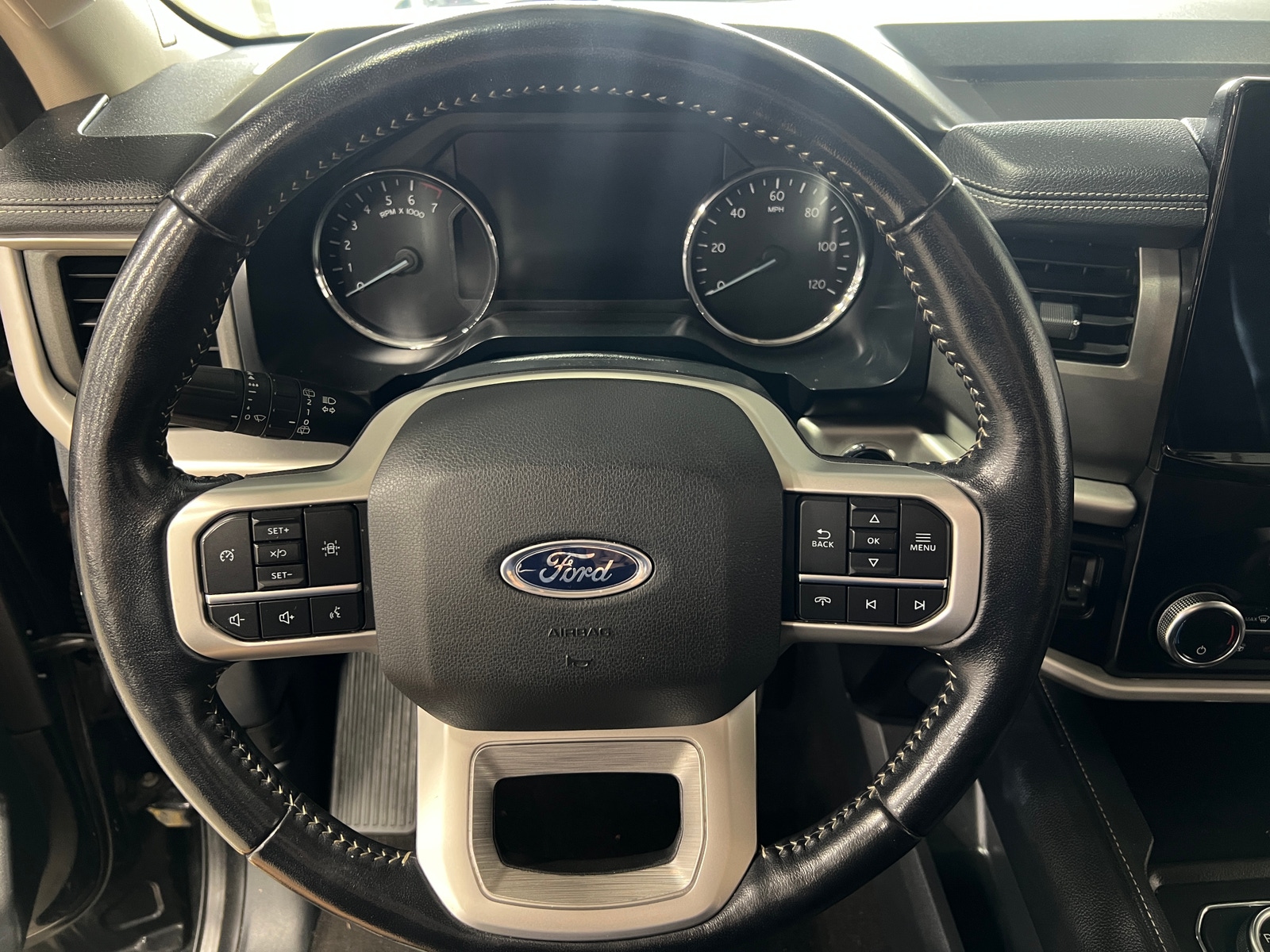 Thumbnail: 2023 Ford Expedition MAX - 4