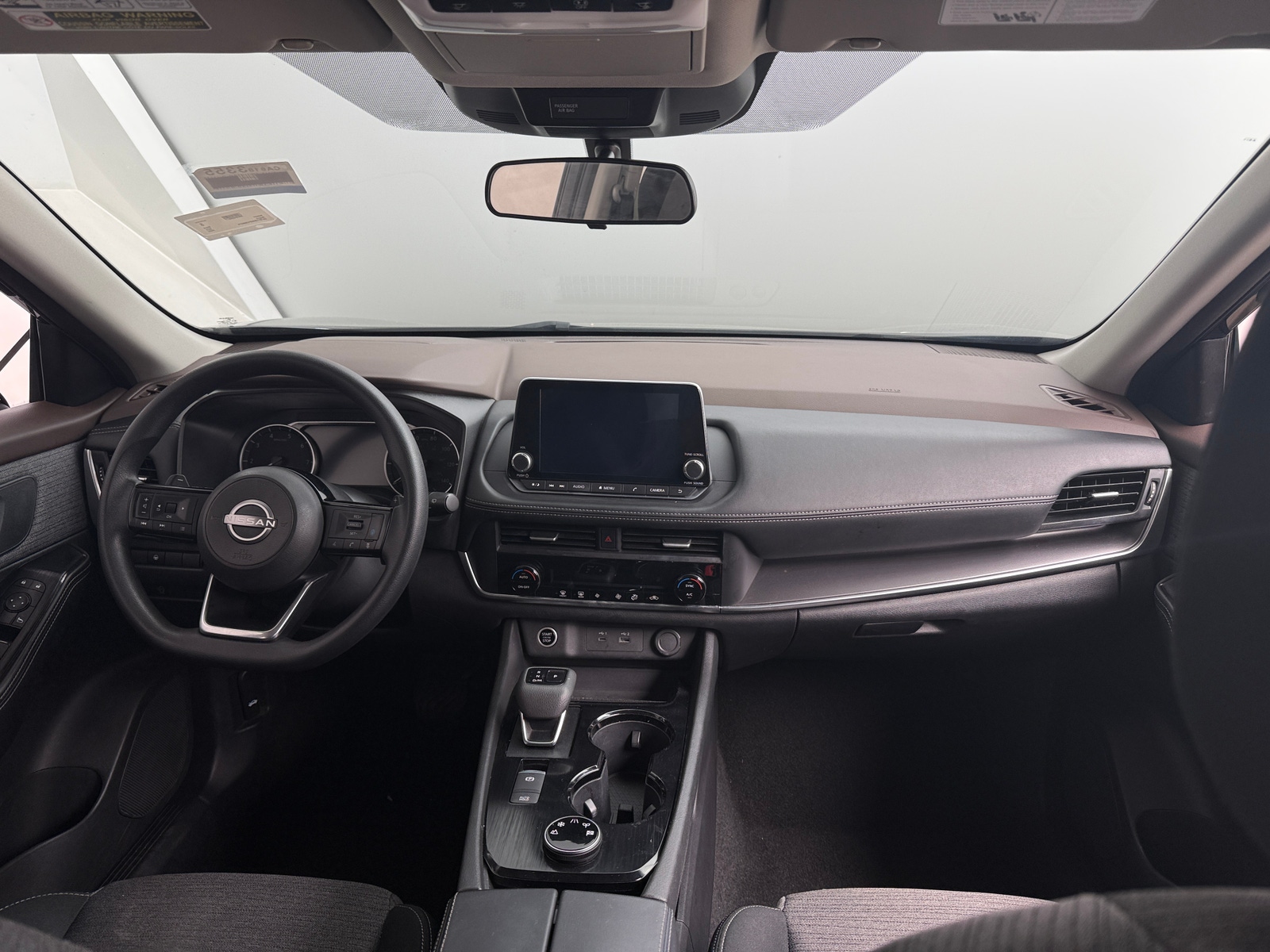 Thumbnail: 2023 Nissan Rogue - 3