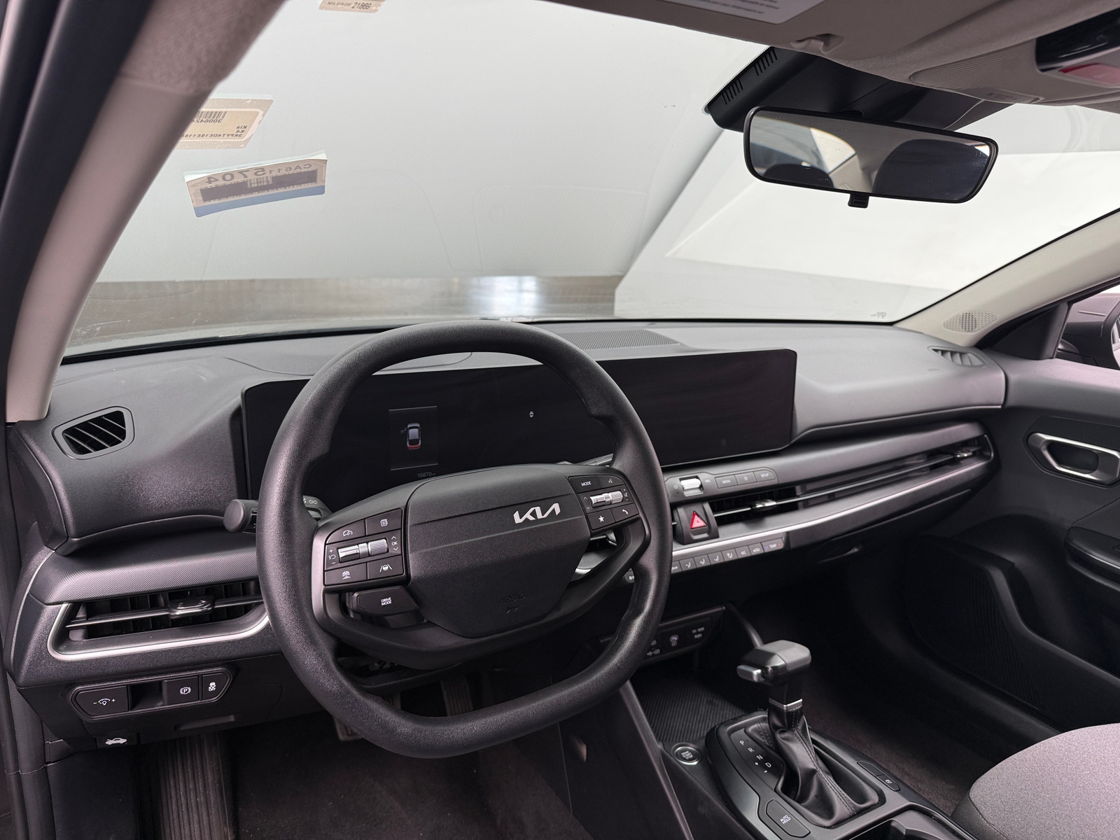 Thumbnail: 2025 Kia K4 - 3