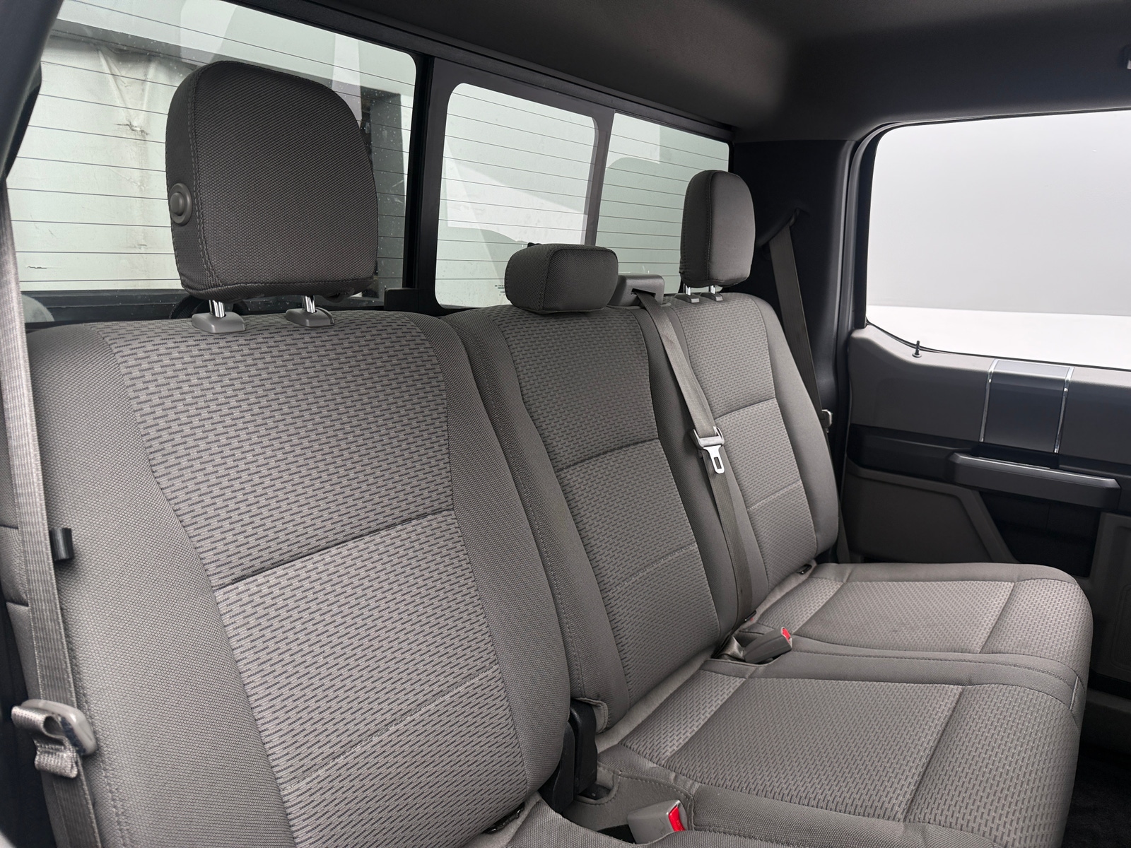 Thumbnail: 2015 Ford Econoline - 6