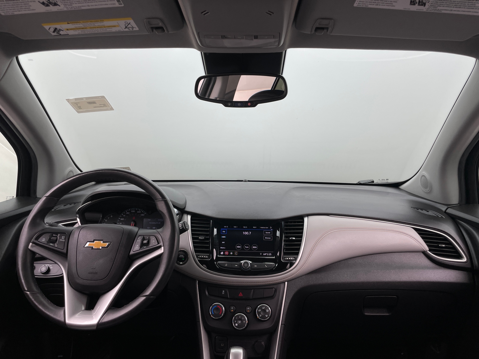 Thumbnail: 2020 Chevrolet Trax - 2