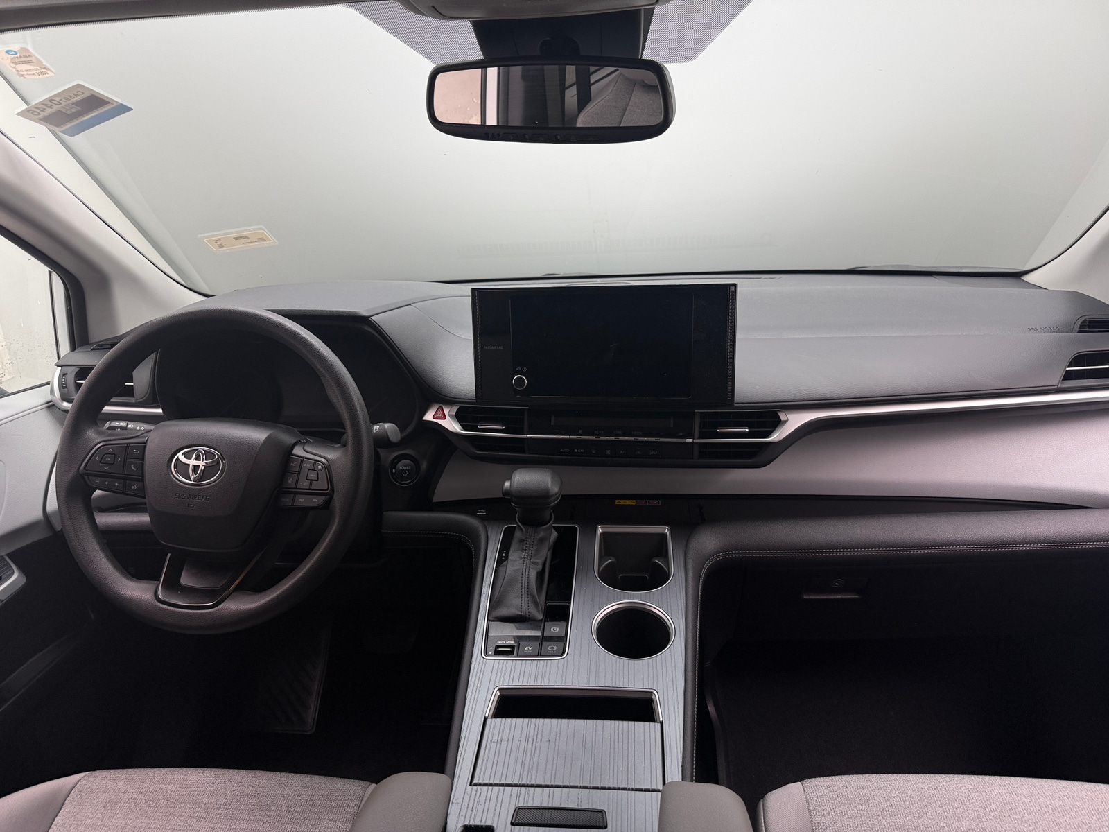 Thumbnail: 2025 Toyota Sienna - 3