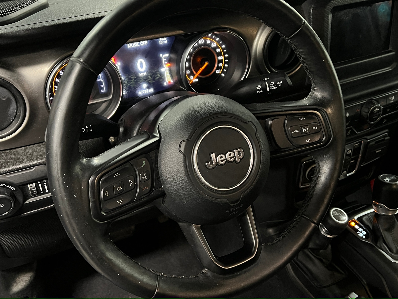 Thumbnail: 2019 Jeep Wrangler - 5