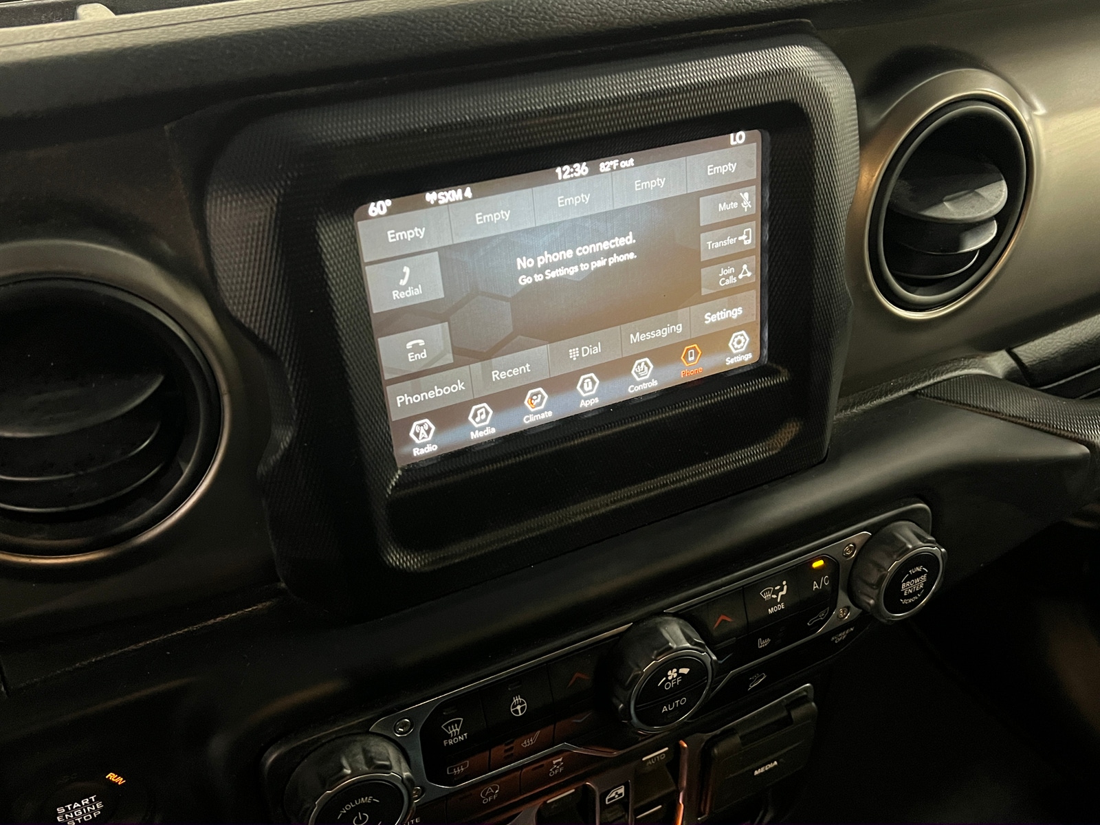 Thumbnail: 2019 Jeep Wrangler - 4