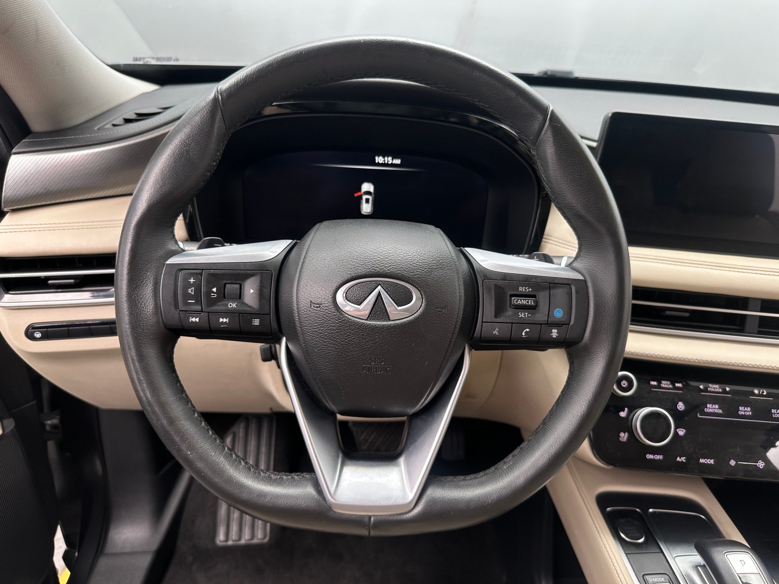 Thumbnail: 2023 INFINITI QX60 - 4