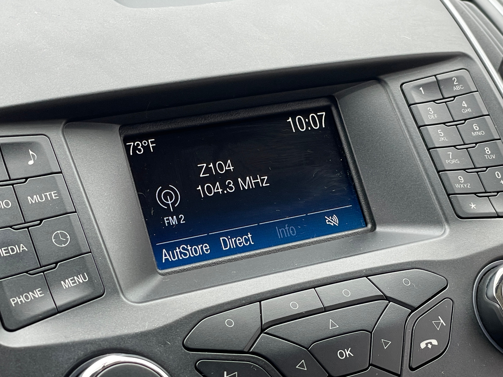 Thumbnail: 2016 Ford Edge - 4