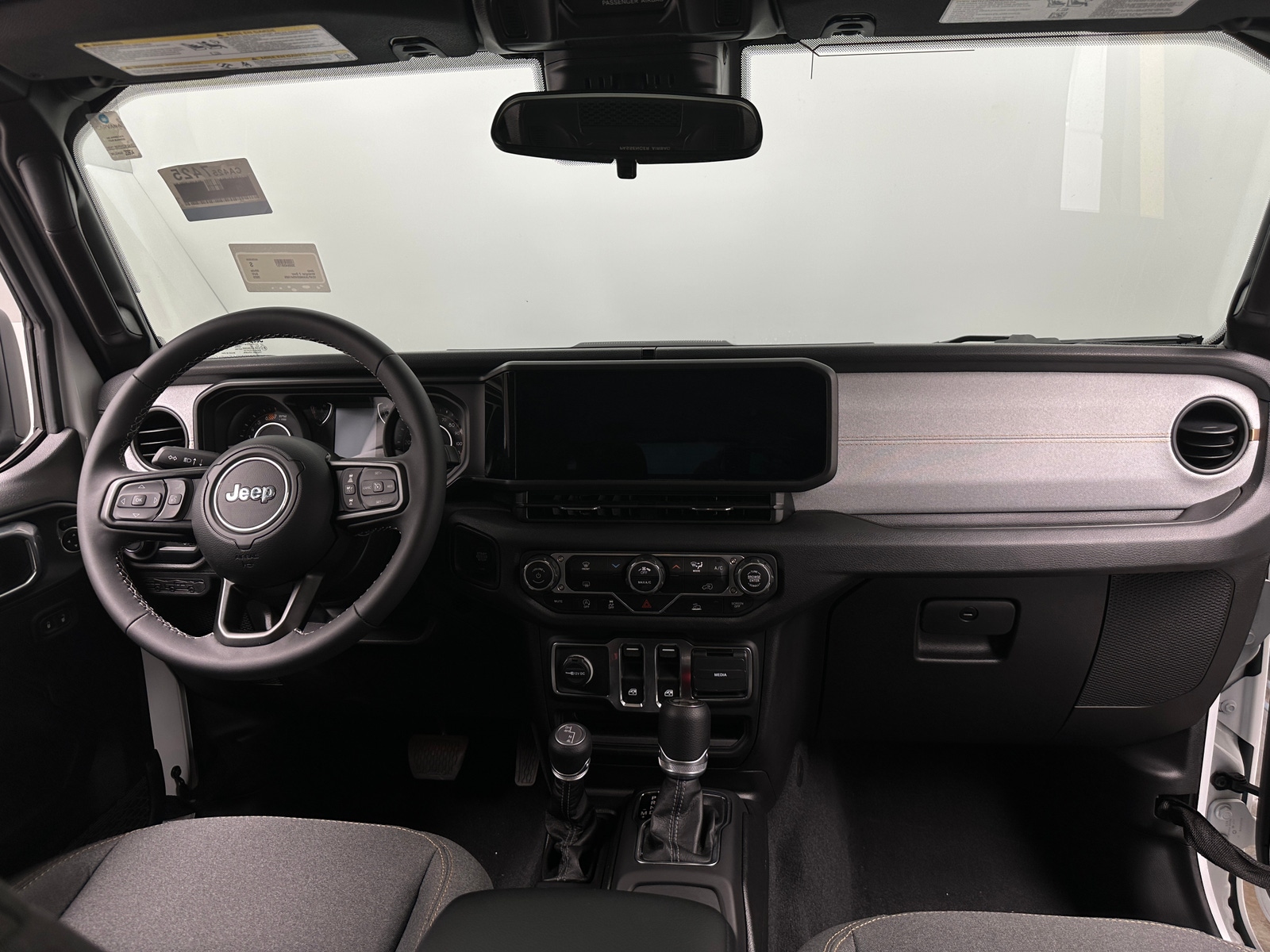 Thumbnail: 2025 Jeep Wrangler - 3