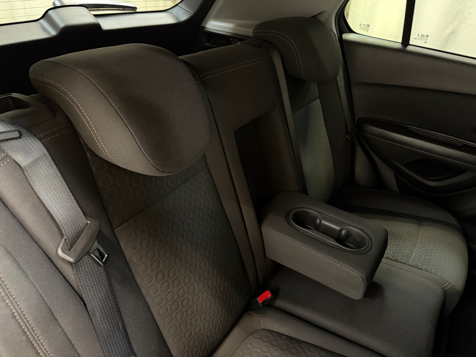 Thumbnail: 2022 Chevrolet Trax - 6
