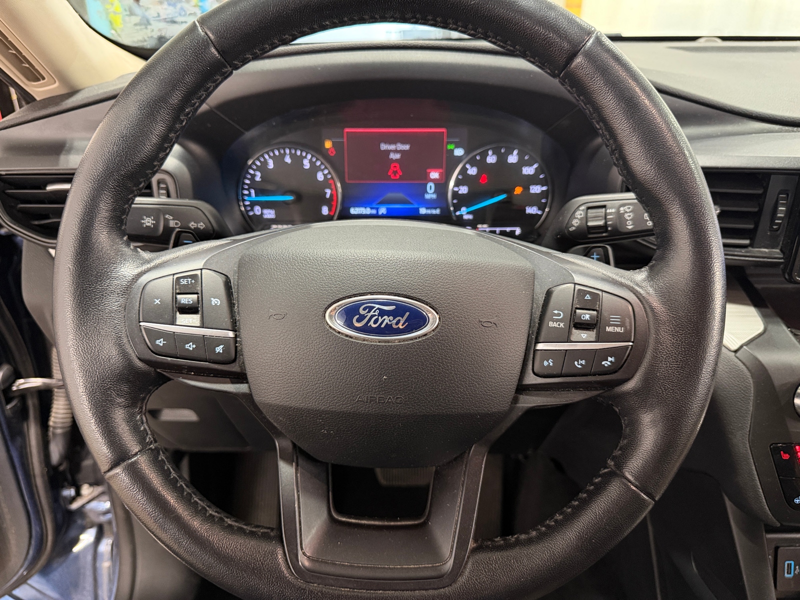 Thumbnail: 2020 Ford Explorer - 5