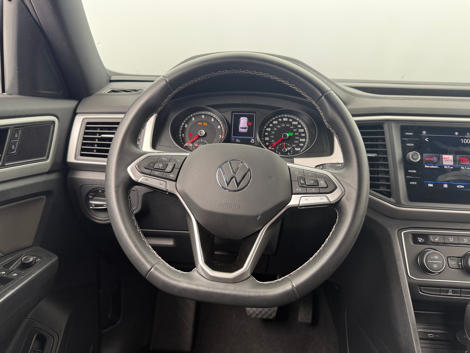 Thumbnail: 2021 Volkswagen Atlas - 4