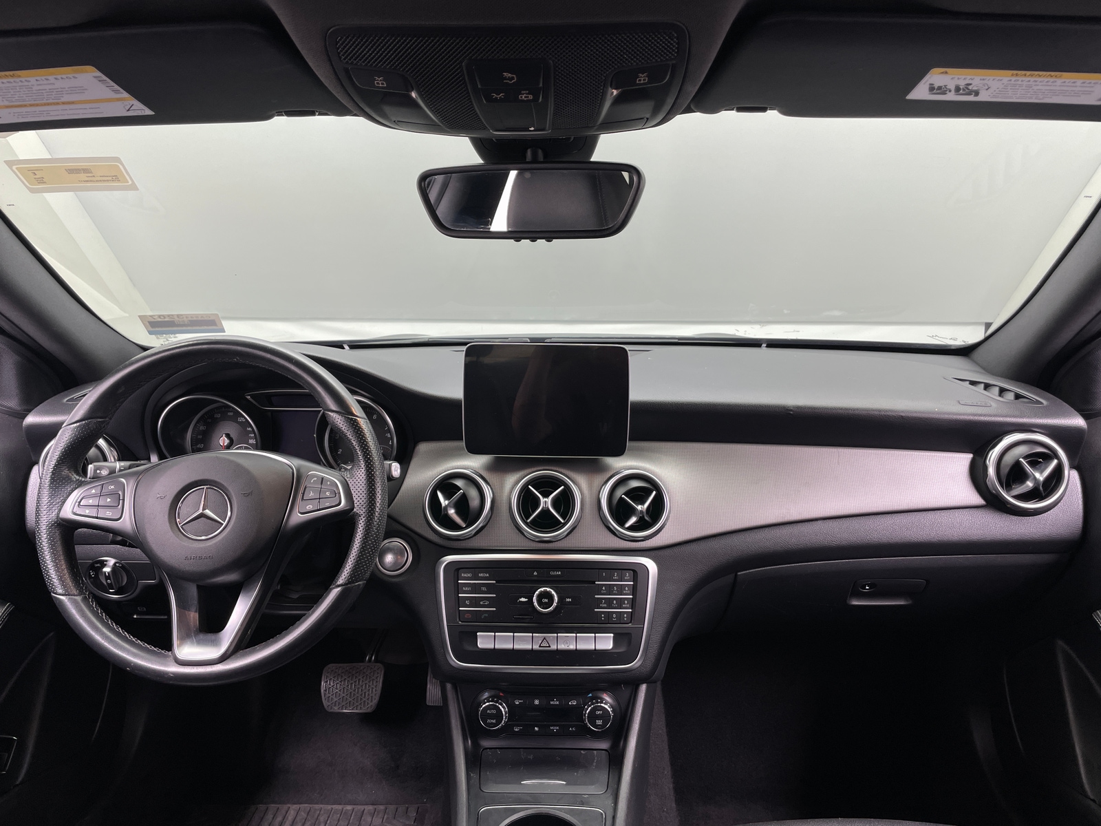 Thumbnail: 2020 Mercedes-Benz GLA - 2
