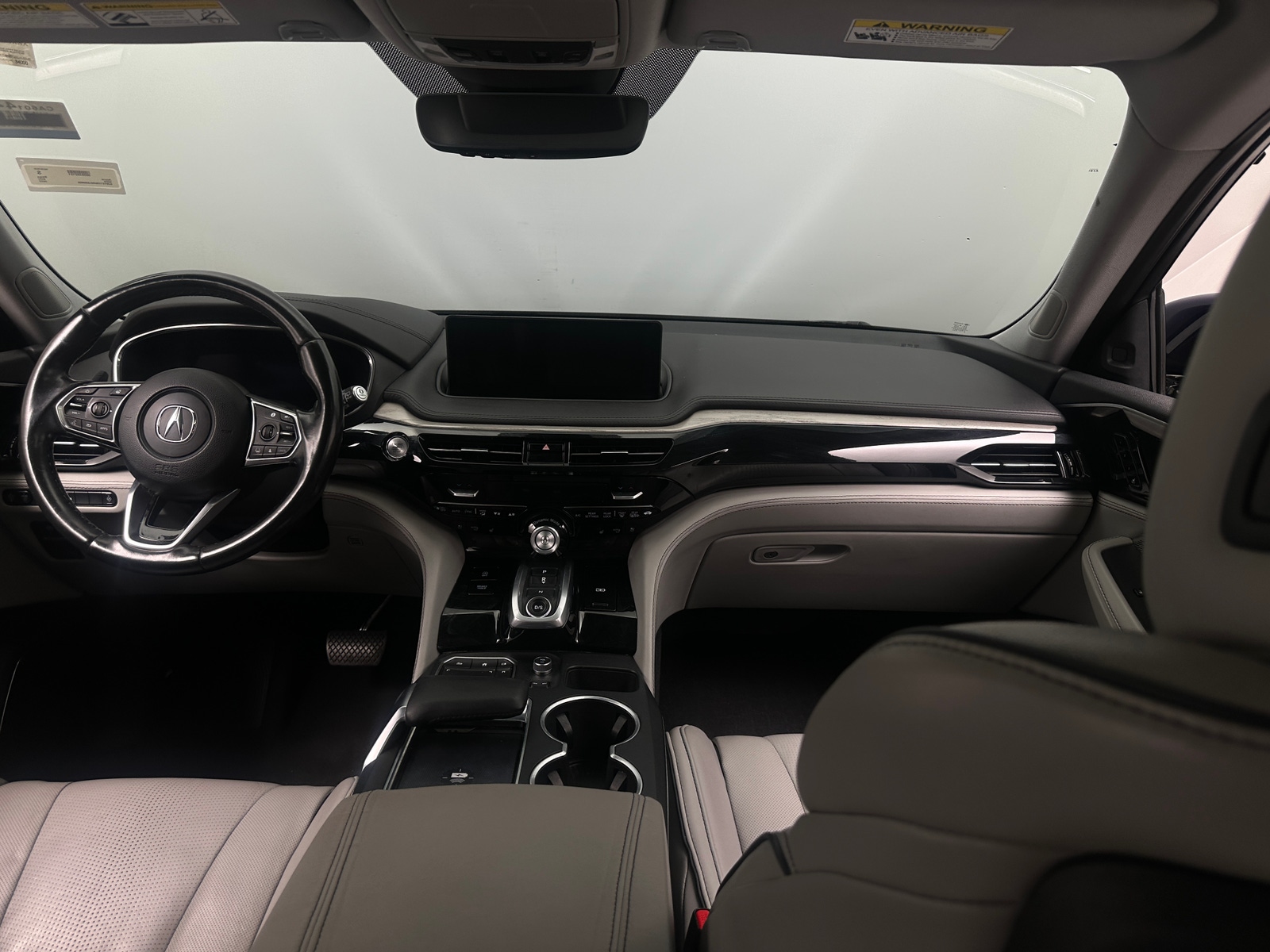 Thumbnail: 2022 Acura MDX - 2