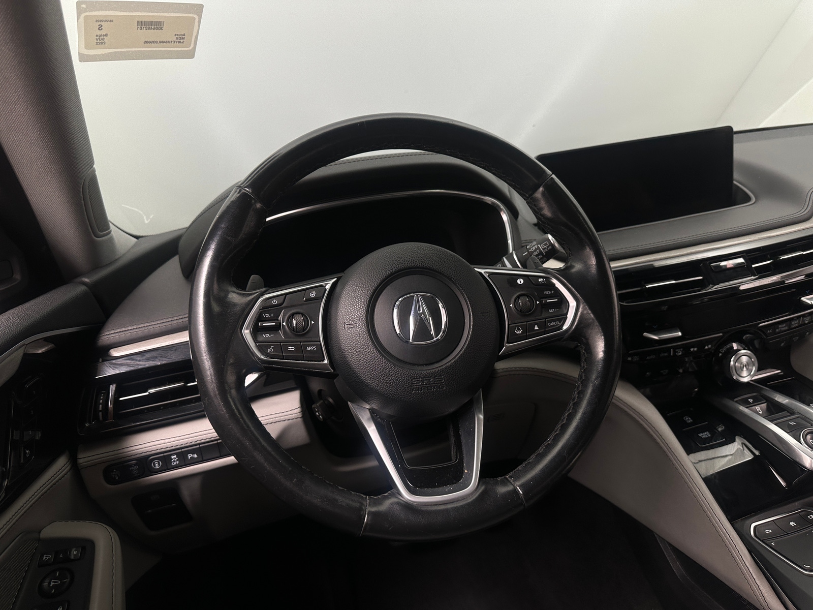 Thumbnail: 2022 Acura MDX - 4