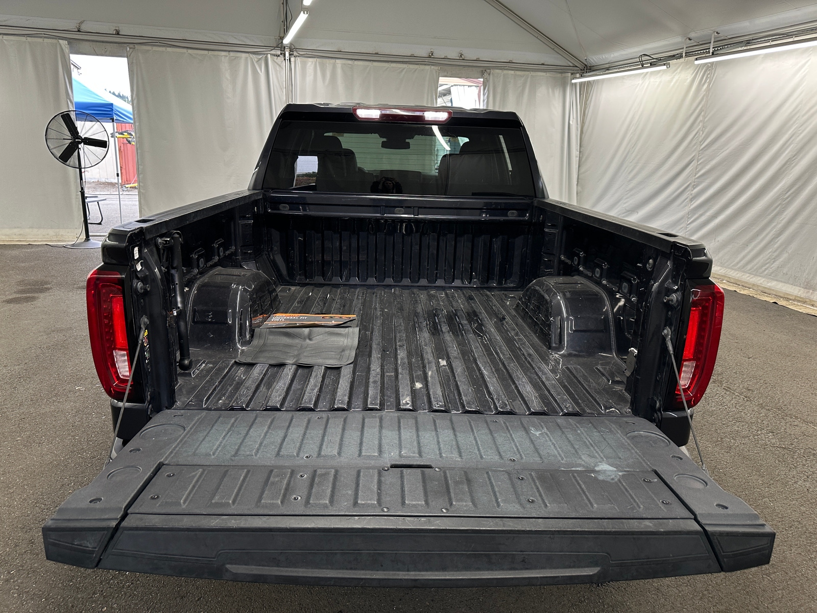 Thumbnail: 2024 GMC Sierra 1500 - 6
