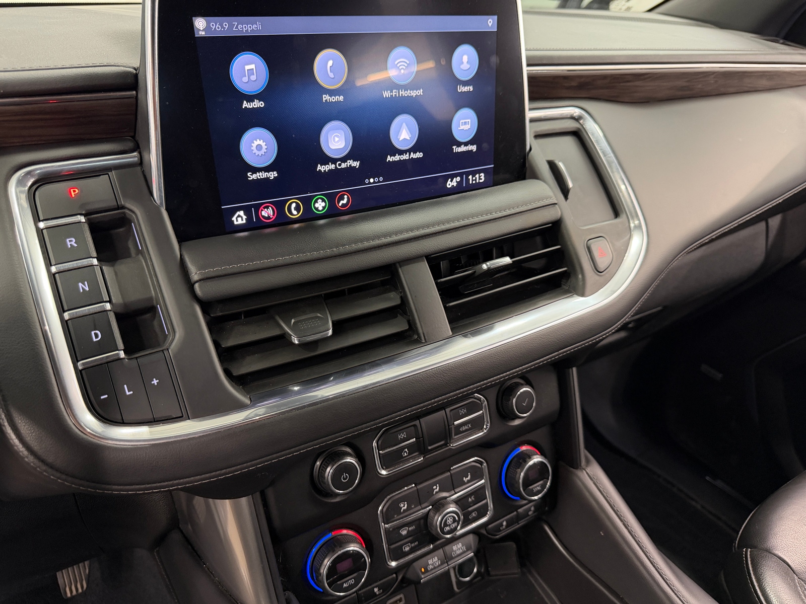 Thumbnail: 2021 Chevrolet Suburban - 3